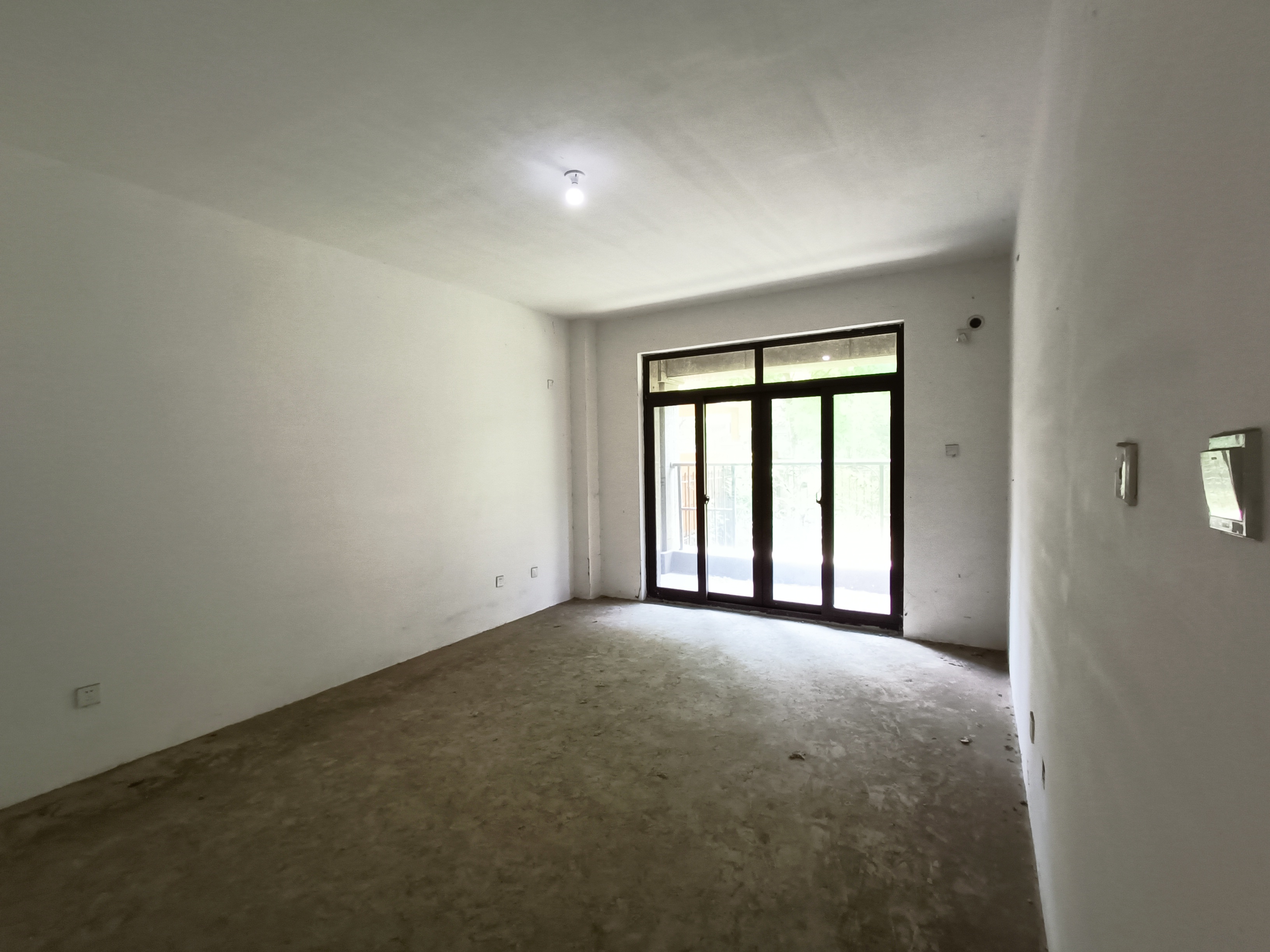 城市嘉苑 4室2厅2卫 181.34m&sup2;