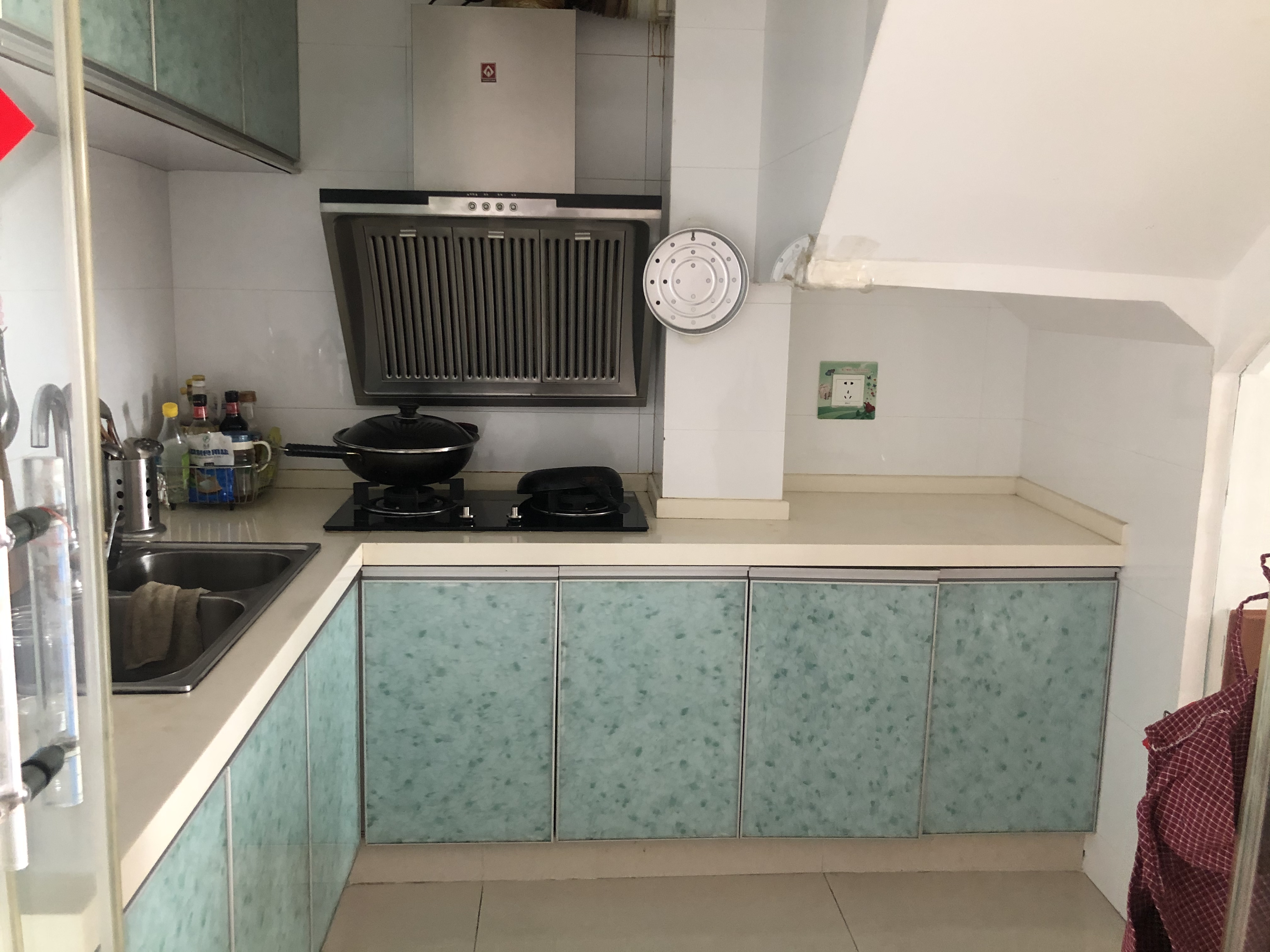 奥特莱斯 1室1厅1卫 58m&sup2;