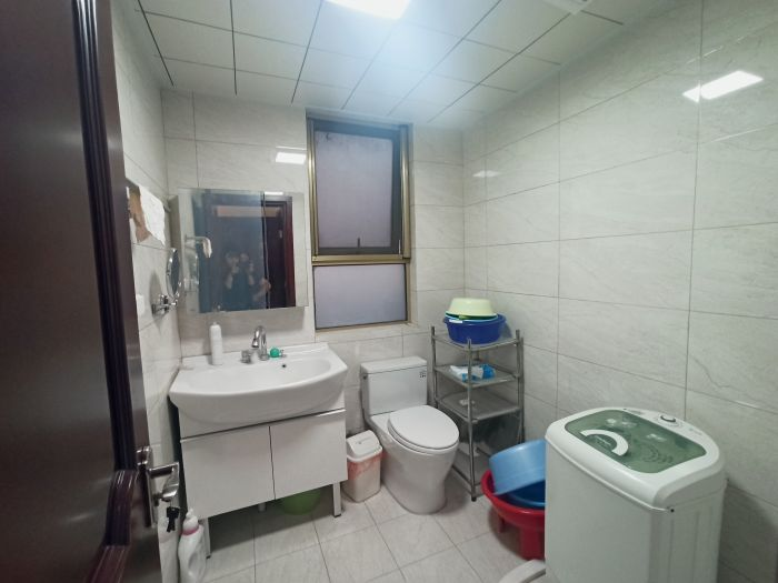 恒盛豪庭 3室2厅2卫 131m&sup2;