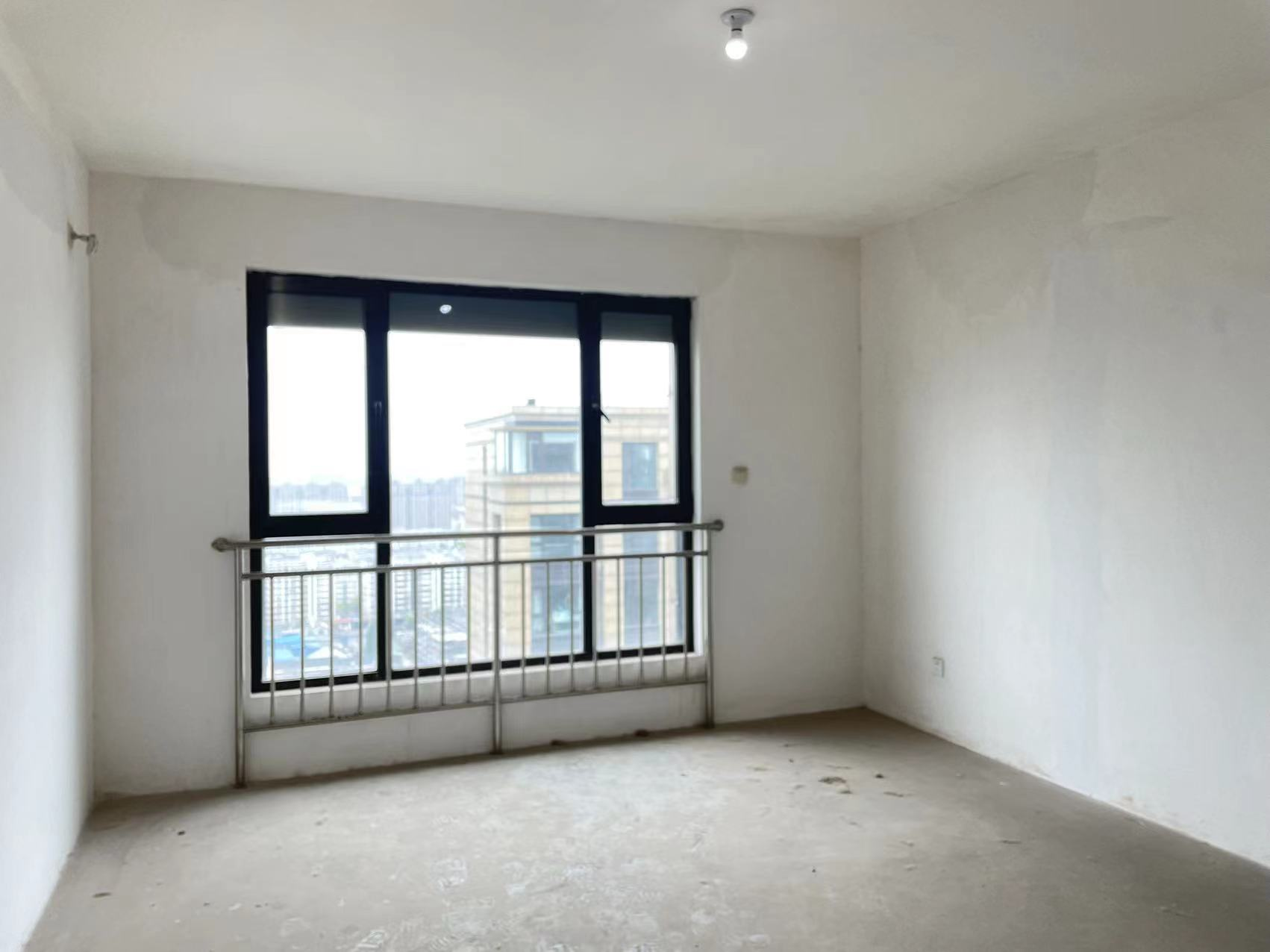 苏建名都城 4室2厅1卫 209m&sup2;