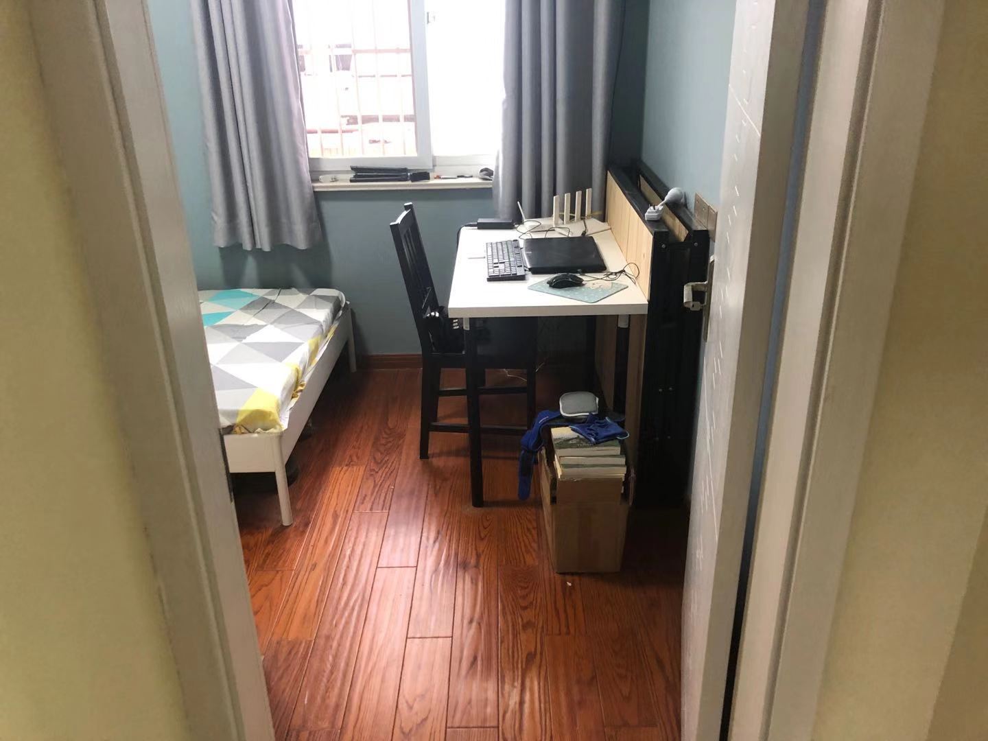 华能大厦 3室1厅1卫 83.00m&sup2;