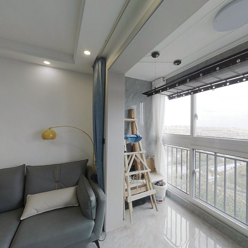 中海碧林湾 4室2厅2卫 128.42m&sup2;