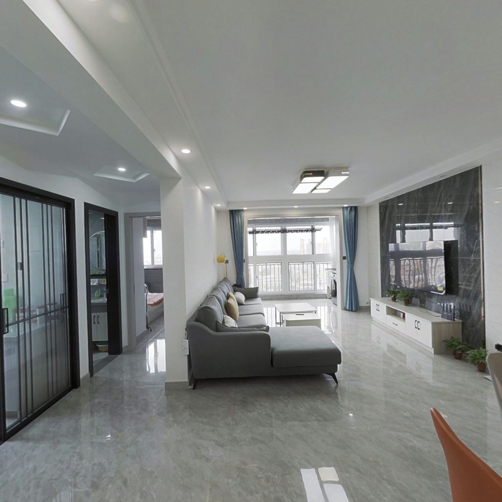 中海碧林湾 4室2厅2卫 128.42m&sup2;