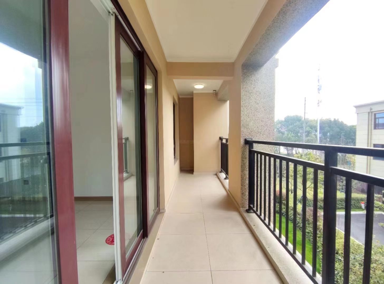 世茂九龙庭 3室2厅2卫 123m&sup2;
