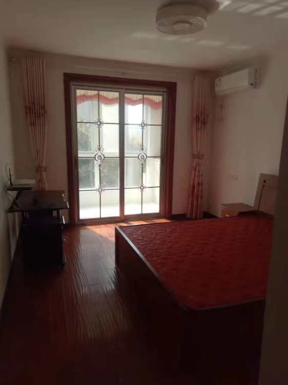 三里墩花苑三期 2室1厅1卫 99m&sup2;