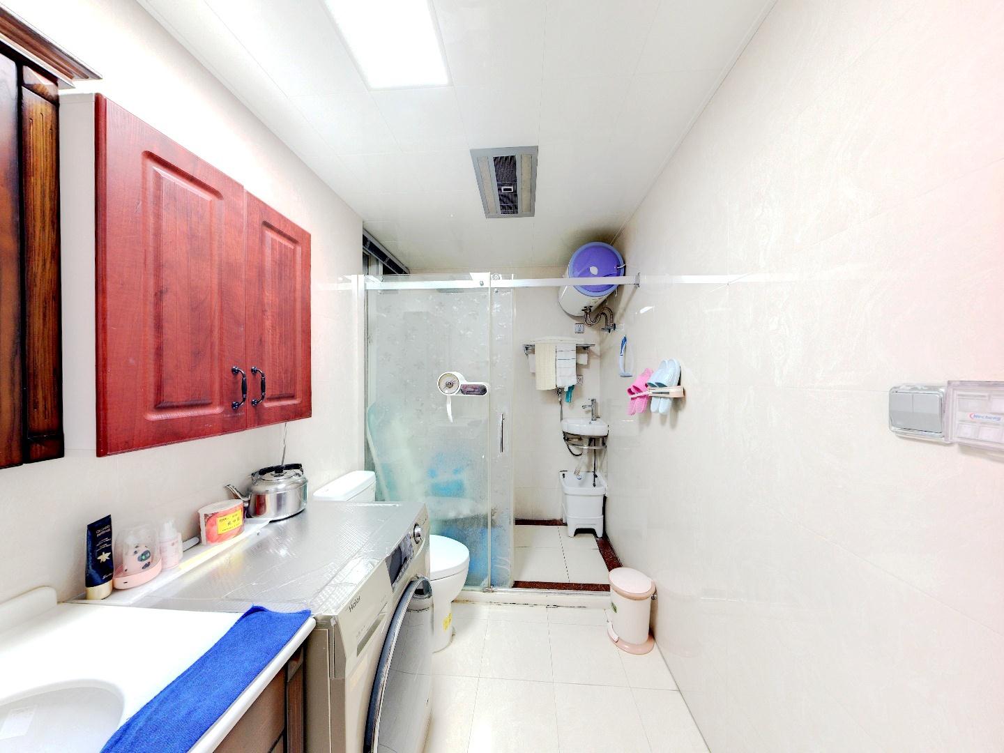 海天大厦 2室2厅1卫 113.34m&sup2;