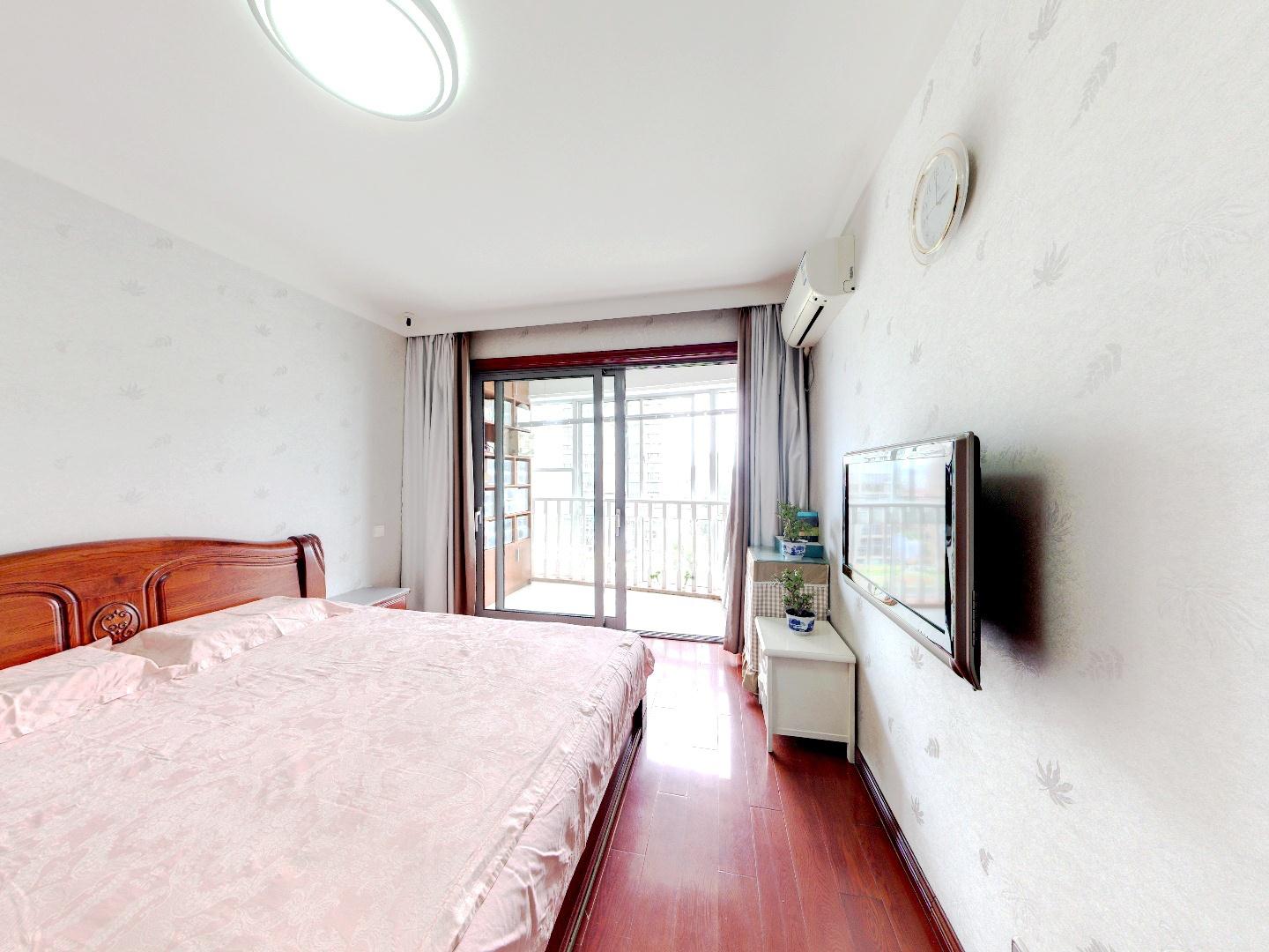 海天大厦 2室2厅1卫 113.34m&sup2;