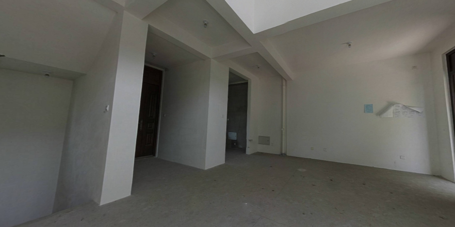 万濠山庄 4室2厅3卫 328m&sup2;