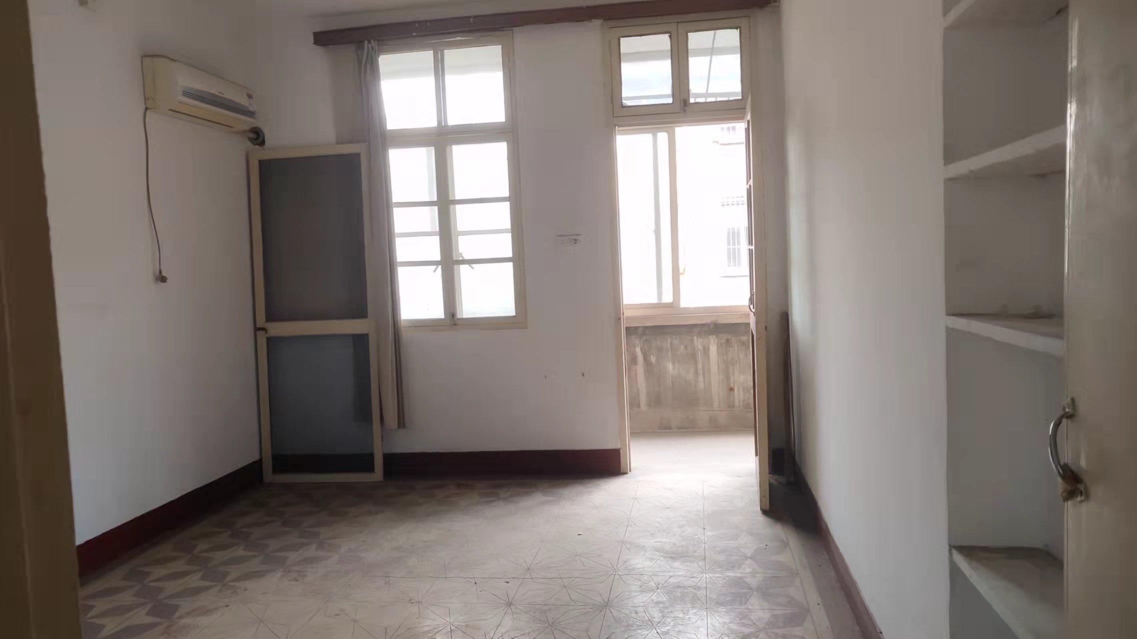 新建路新村（新建花苑） 3室1厅1卫 101.00m&sup2;