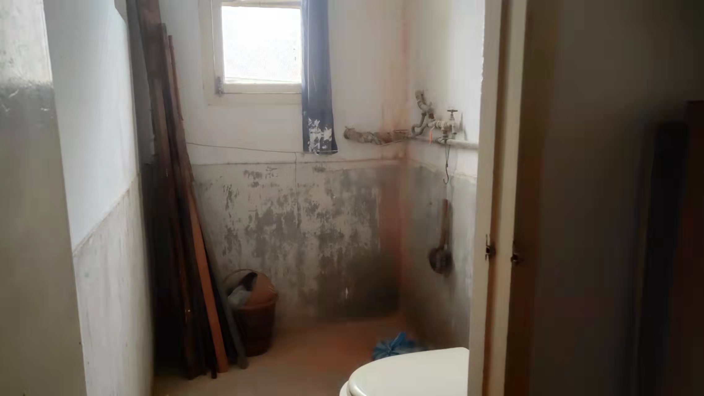 新建路新村（新建花苑） 3室1厅1卫 101.00m&sup2;