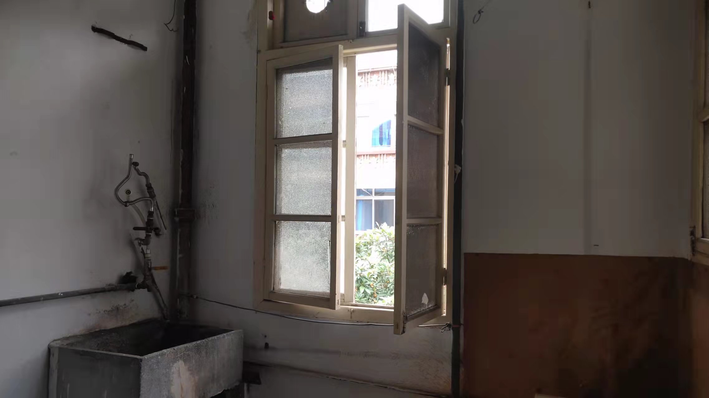 新建路新村 2室1厅1卫 55m&sup2;
