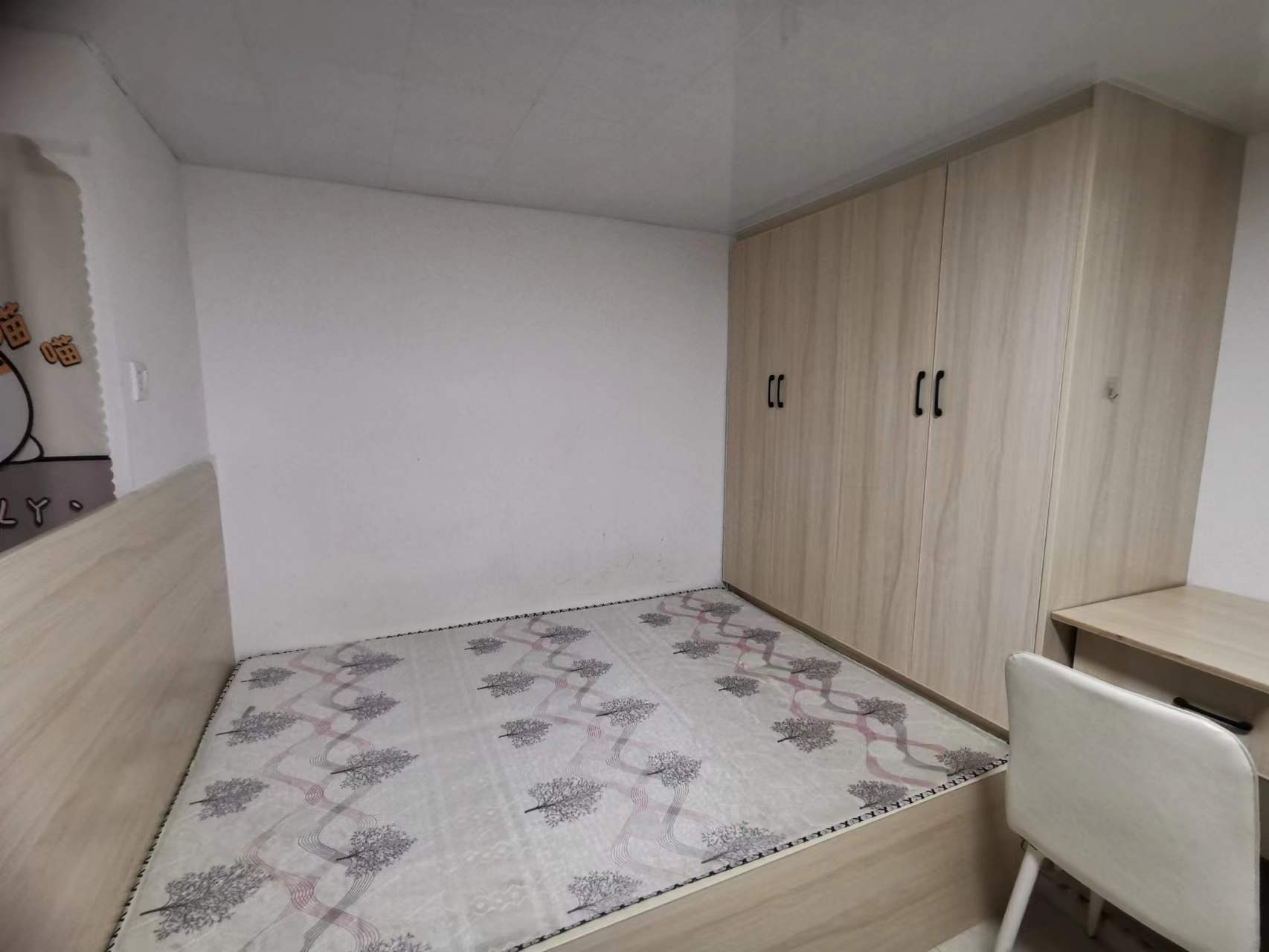 金贸公寓 1室1厅1卫 30m²