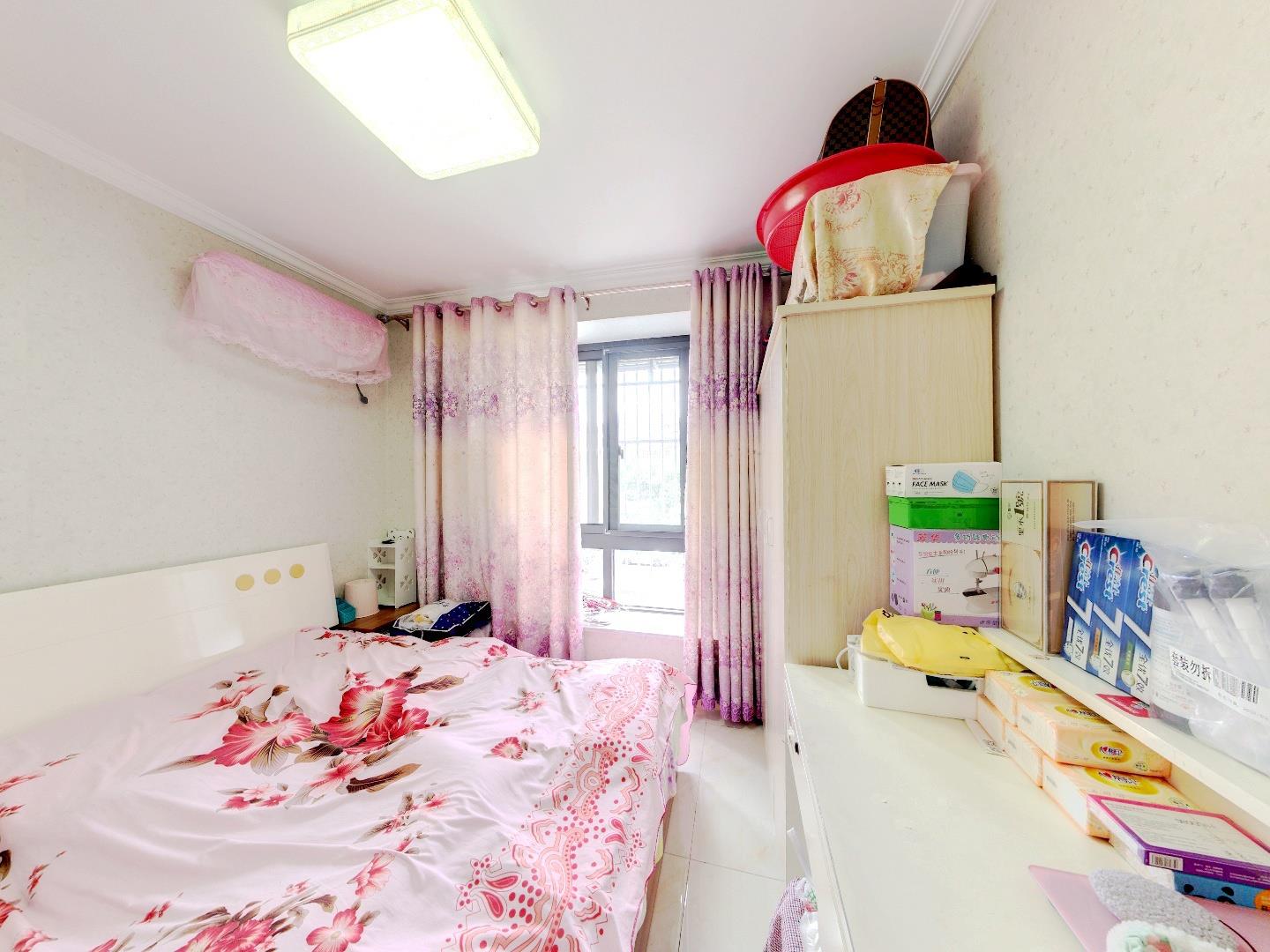 高迪晶城 2室2厅1卫 93m&sup2;