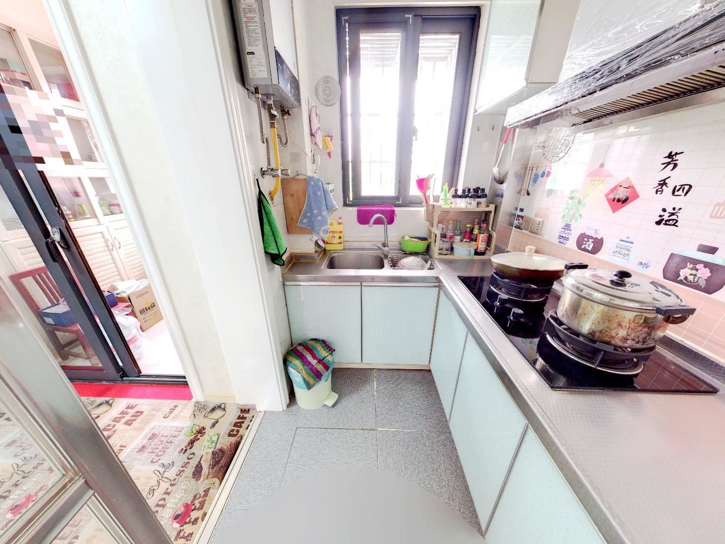 高迪晶城 2室2厅1卫 93m&sup2;