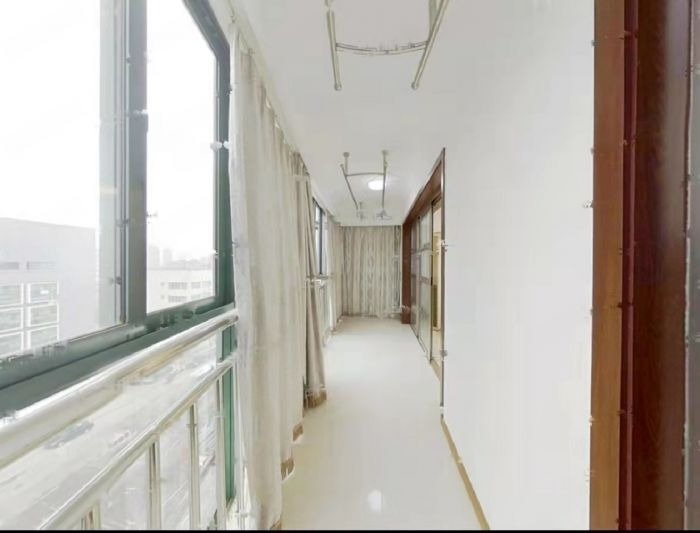 金恒家园 3室2厅1卫 106m&sup2;