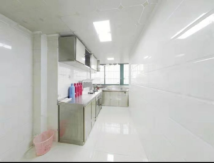 金恒家园 3室2厅1卫 106m&sup2;