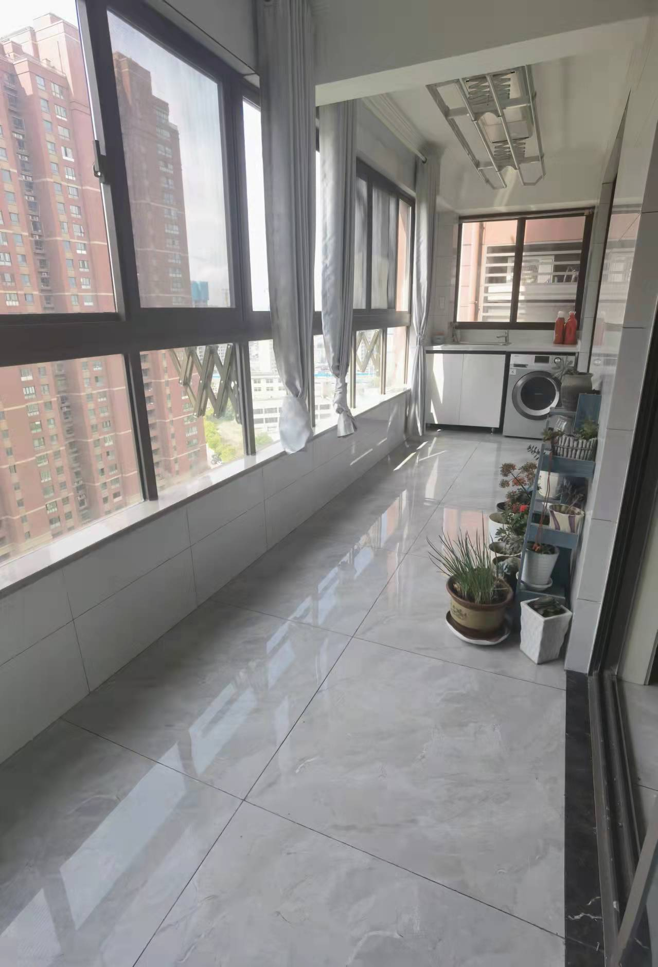 万濠星城 3室2厅1卫 119m&sup2;