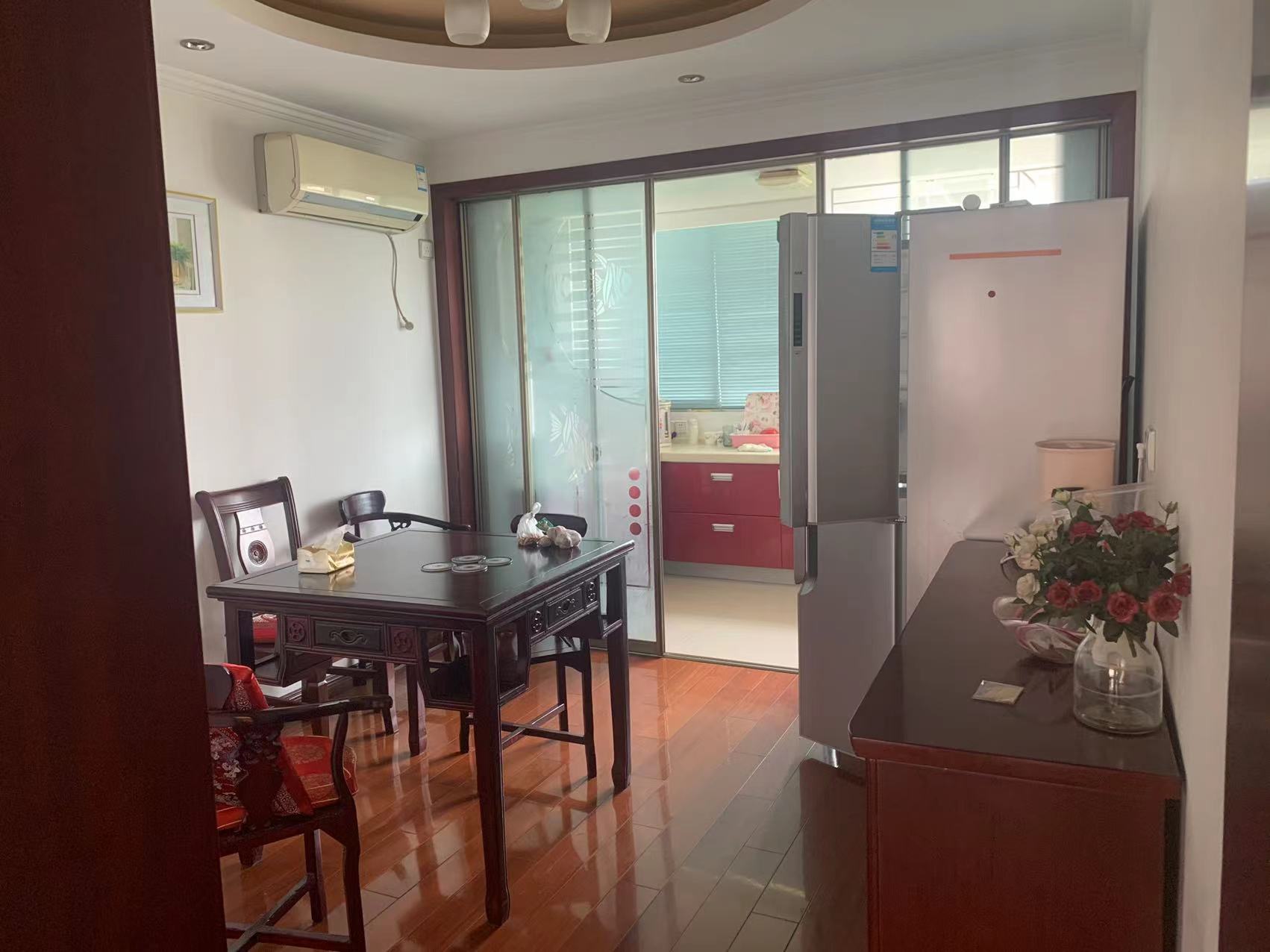 春晖花园 6室3厅2卫 178m&sup2;