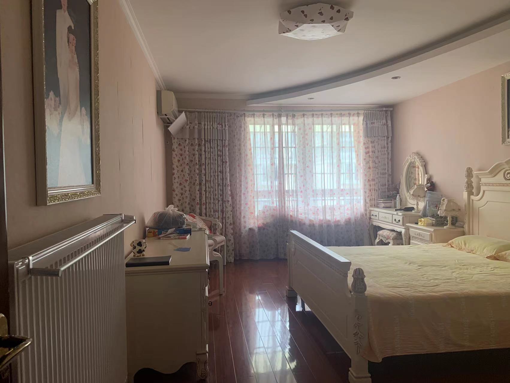 春晖花园 6室3厅2卫 178m&sup2;