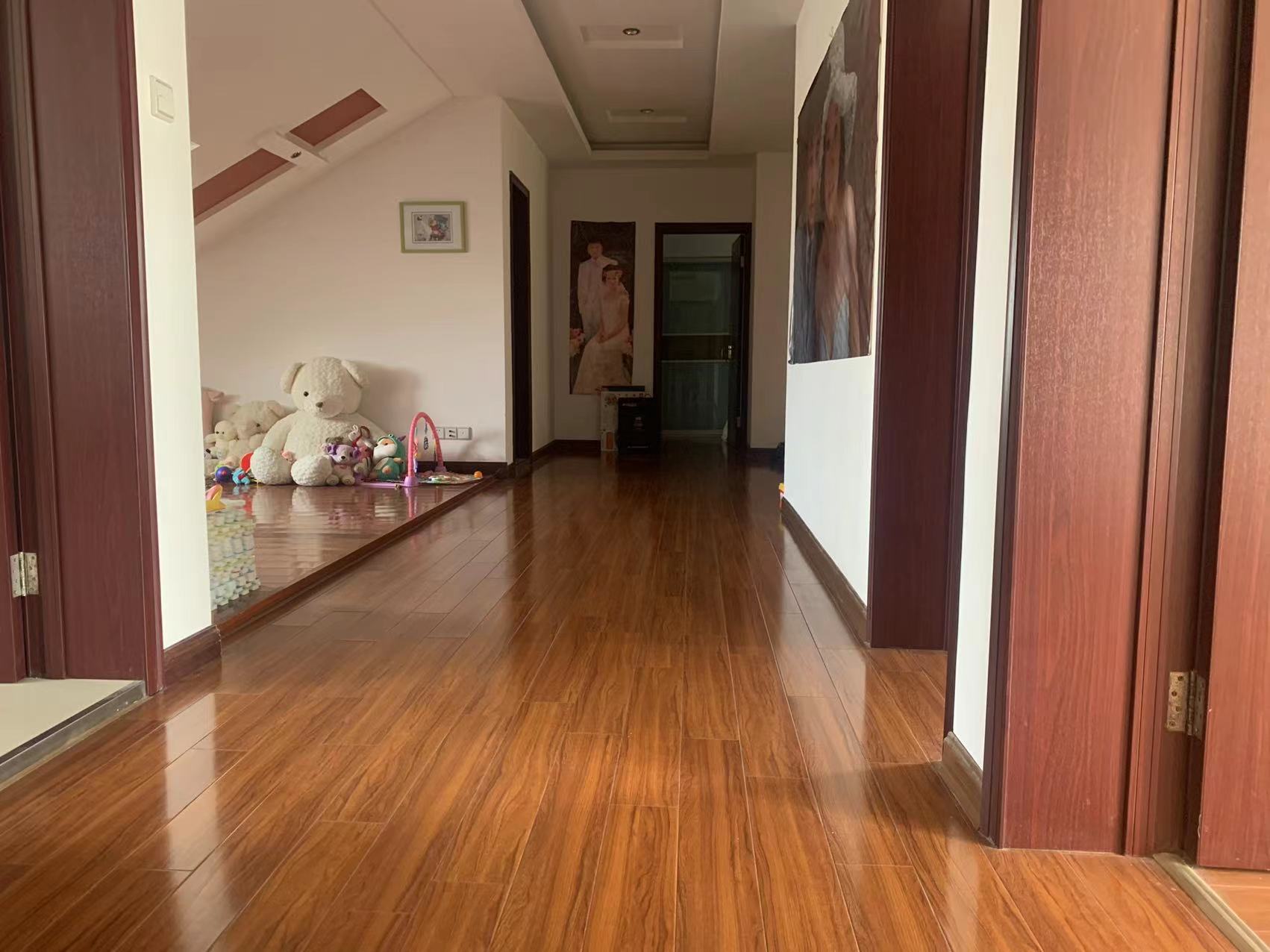 春晖花园 6室3厅2卫 178m&sup2;