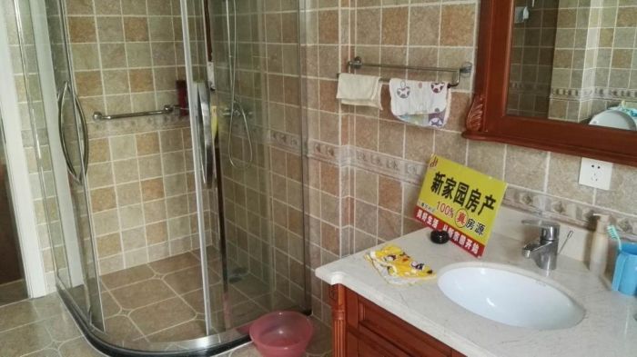 英伦上院 4室2厅3卫 310m&sup2;