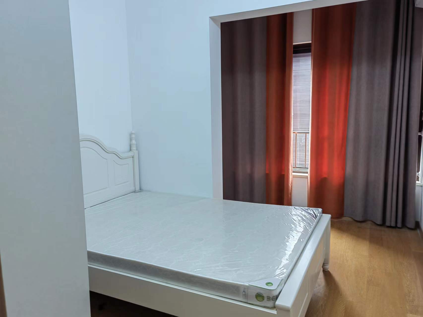 中兴兰溪荟 3室2厅1卫 102m&sup2;