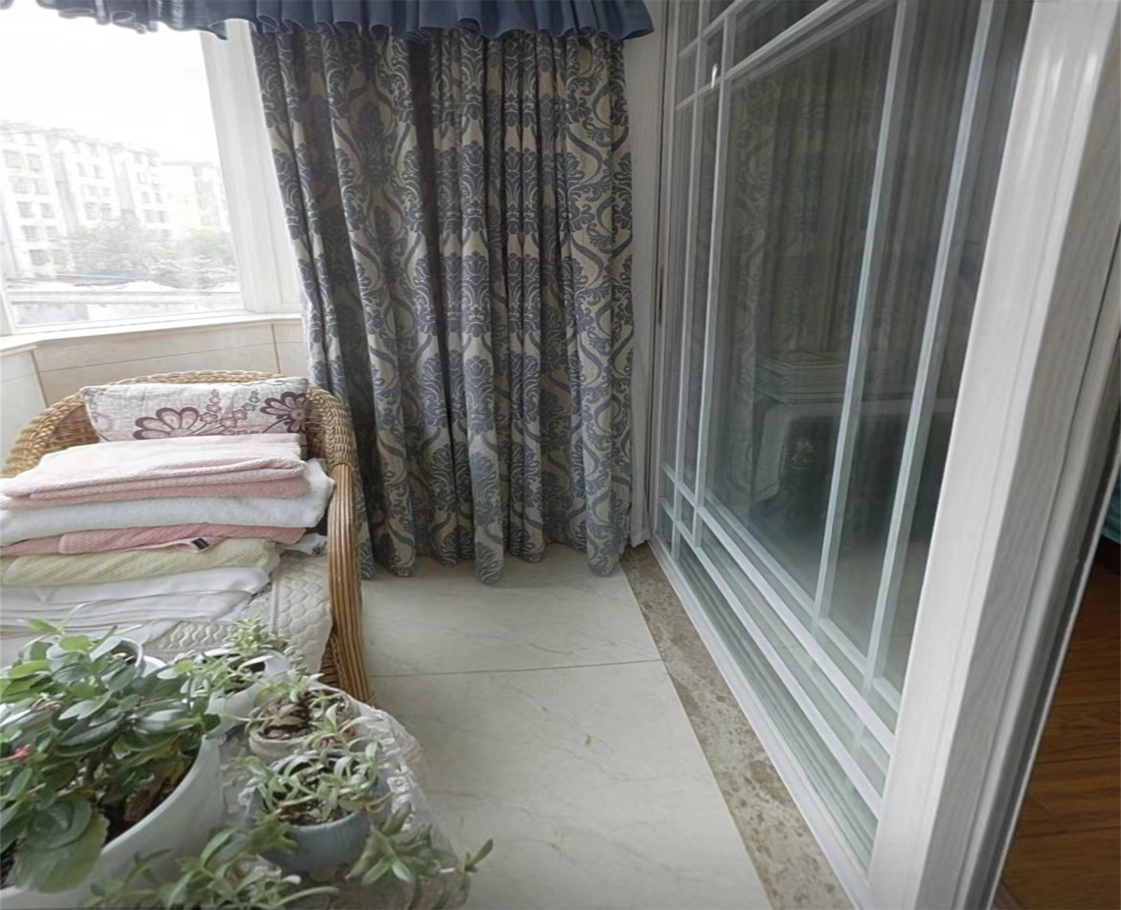 和兴花苑 3室2厅1卫 101m&sup2;