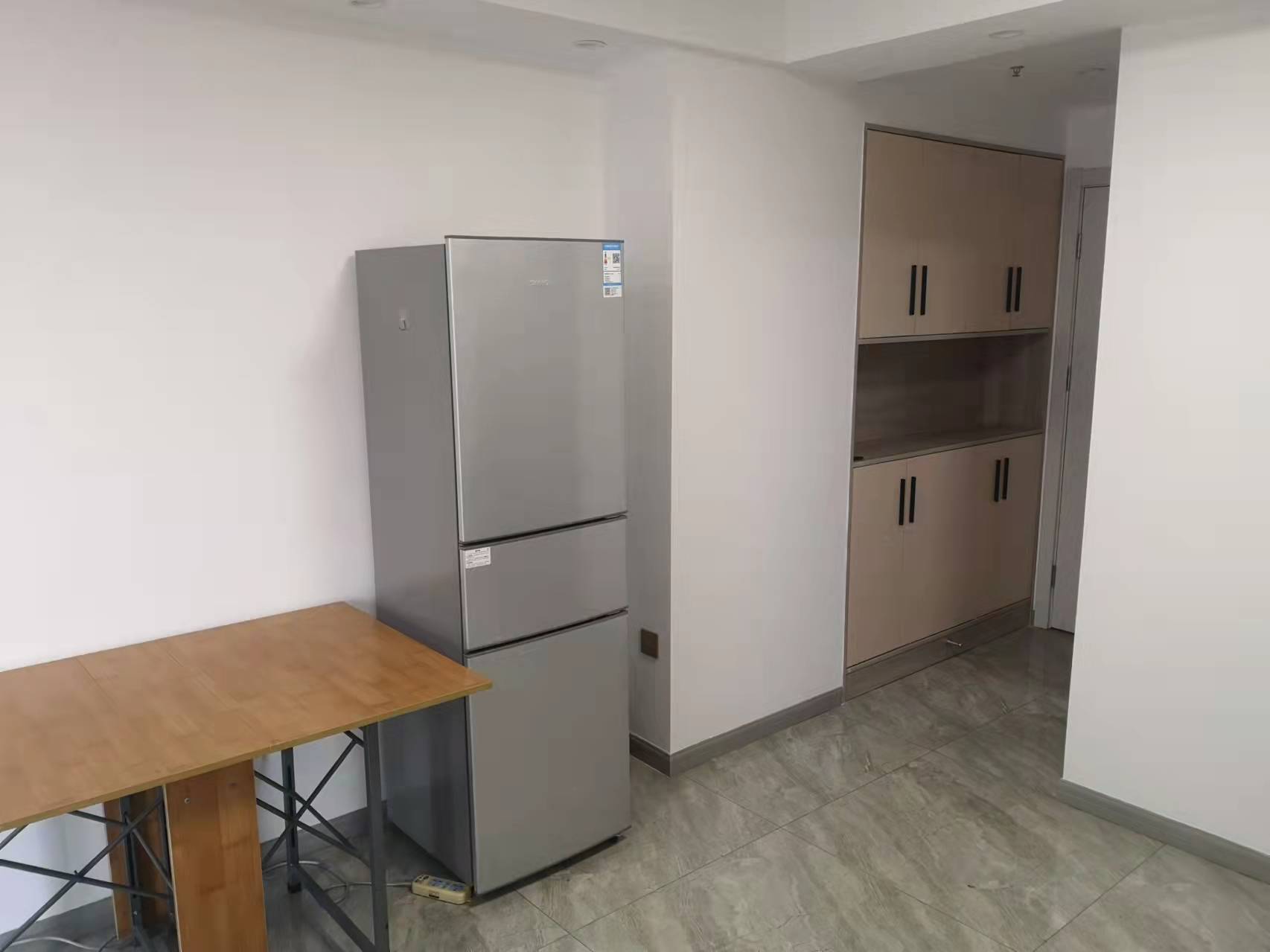 赛格时代广场 2室2厅2卫 62.00m²