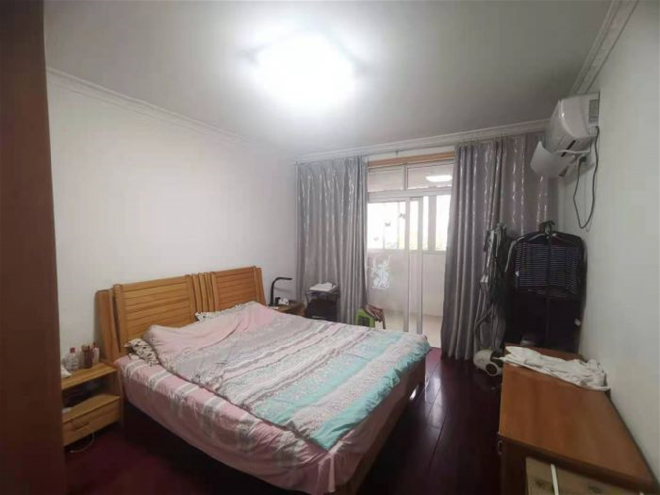 世纪东城 2室2厅1卫 81m&sup2;