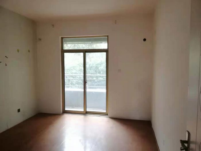 恒盛豪庭 4室2厅2卫 152m&sup2;