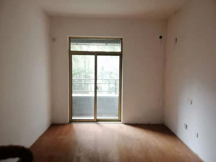 恒盛豪庭 4室2厅2卫 152m&sup2;