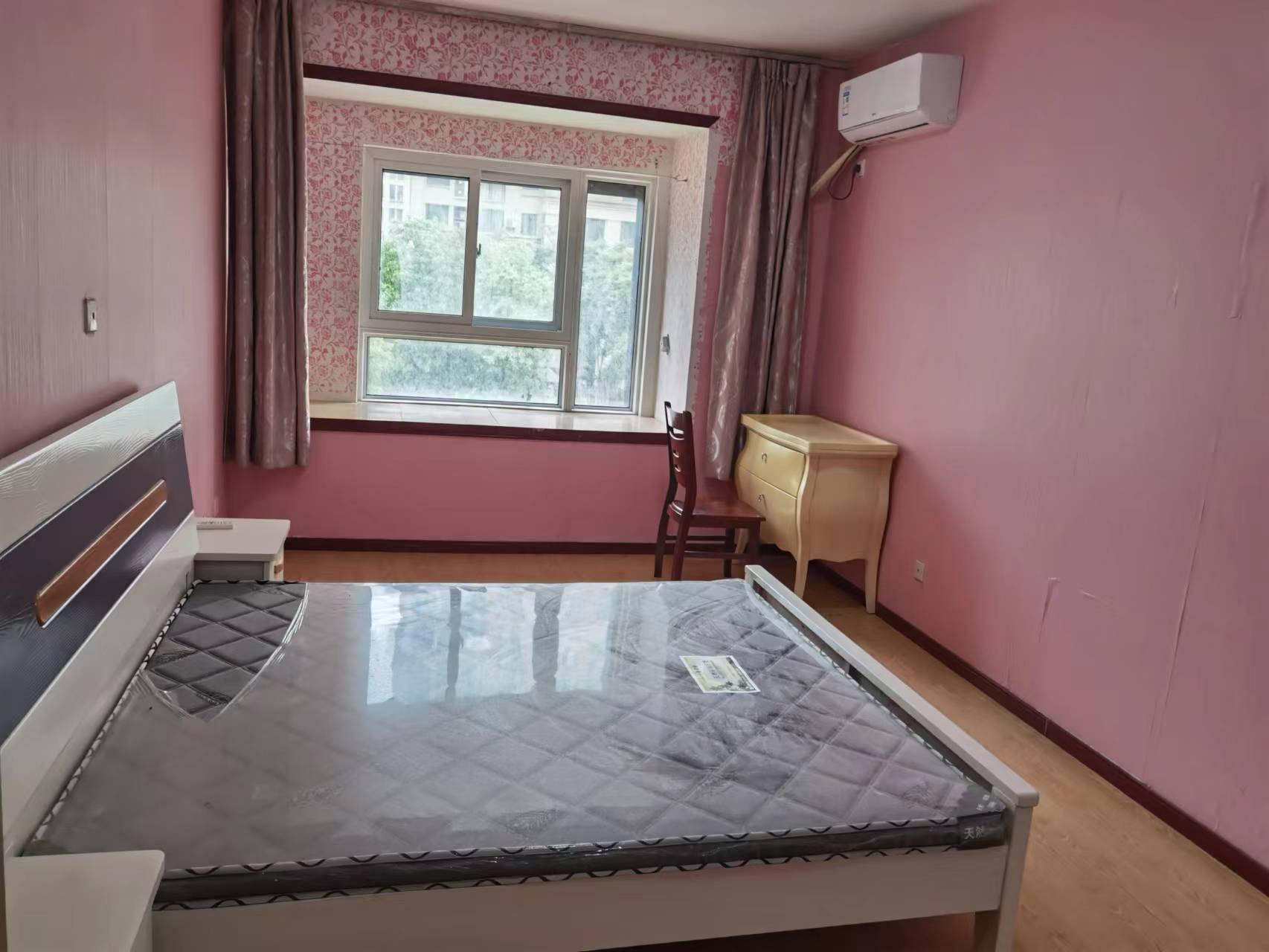 和融&bull;优山美地名邸 3室2厅1卫 102.00m&sup2;