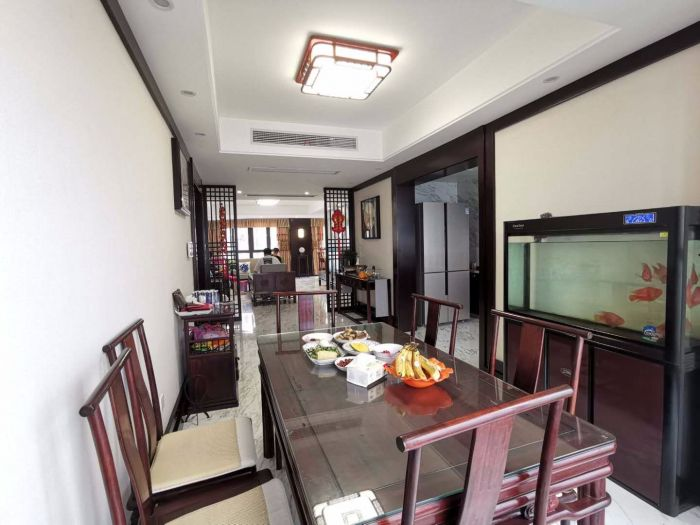 南通绿地新都会 3室2厅2卫 175.00m&sup2;
