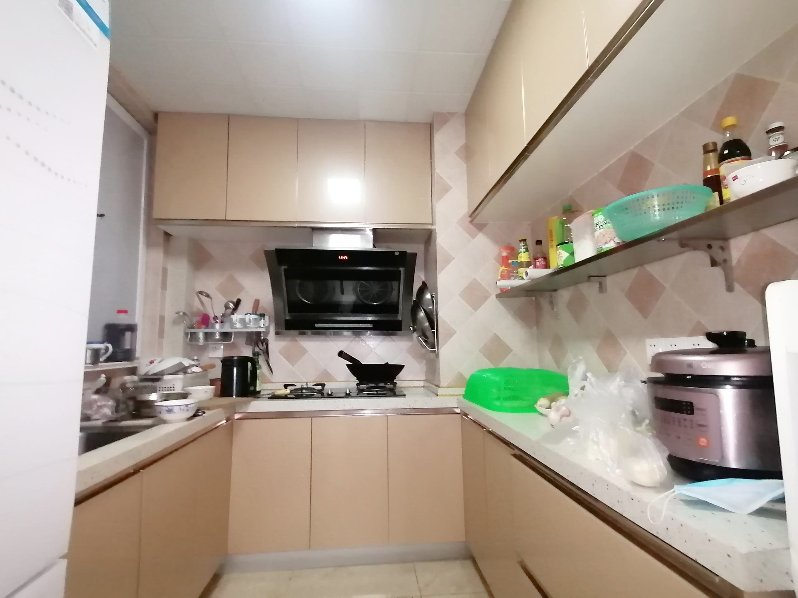 中南世纪花城二期 2室2厅1卫 87.18m&sup2;