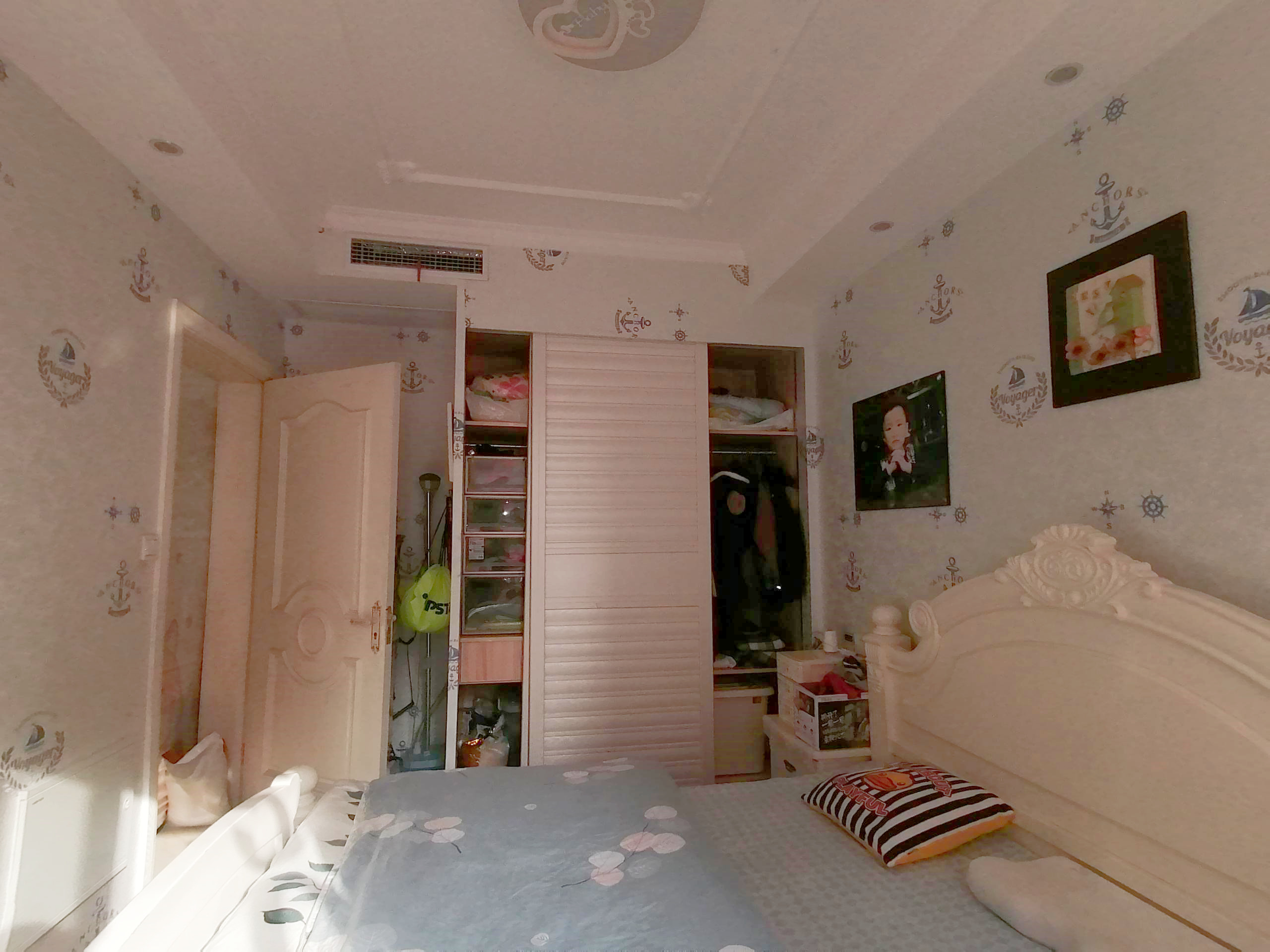 中南世纪花城二期 2室2厅1卫 87.18m&sup2;