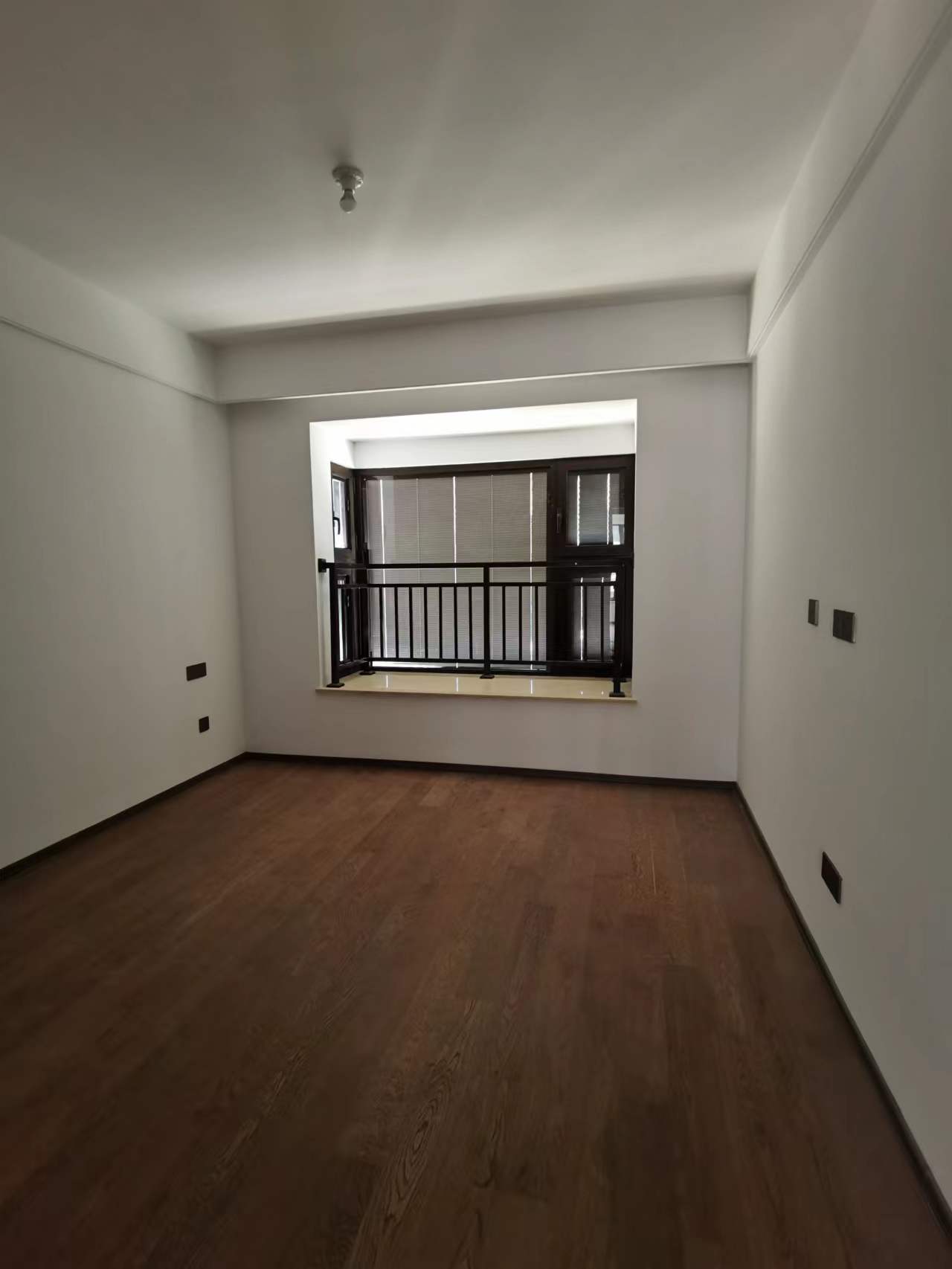 春风南岸西园 3室2厅2卫 140m&sup2;