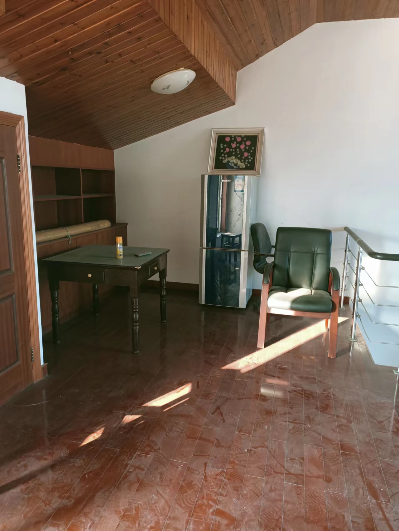 海港新村 3室2厅2卫 84.00m&sup2;