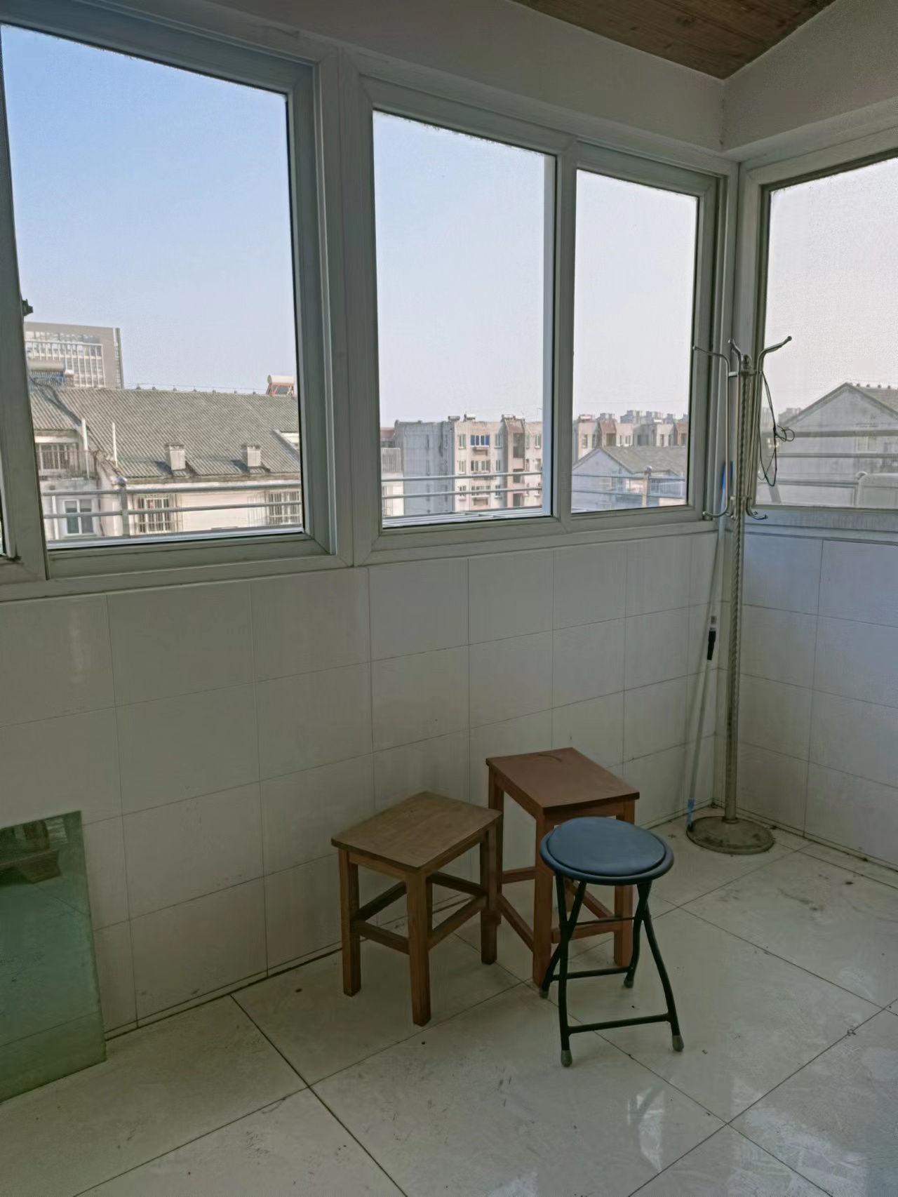 海港新村 3室2厅2卫 84.00m&sup2;