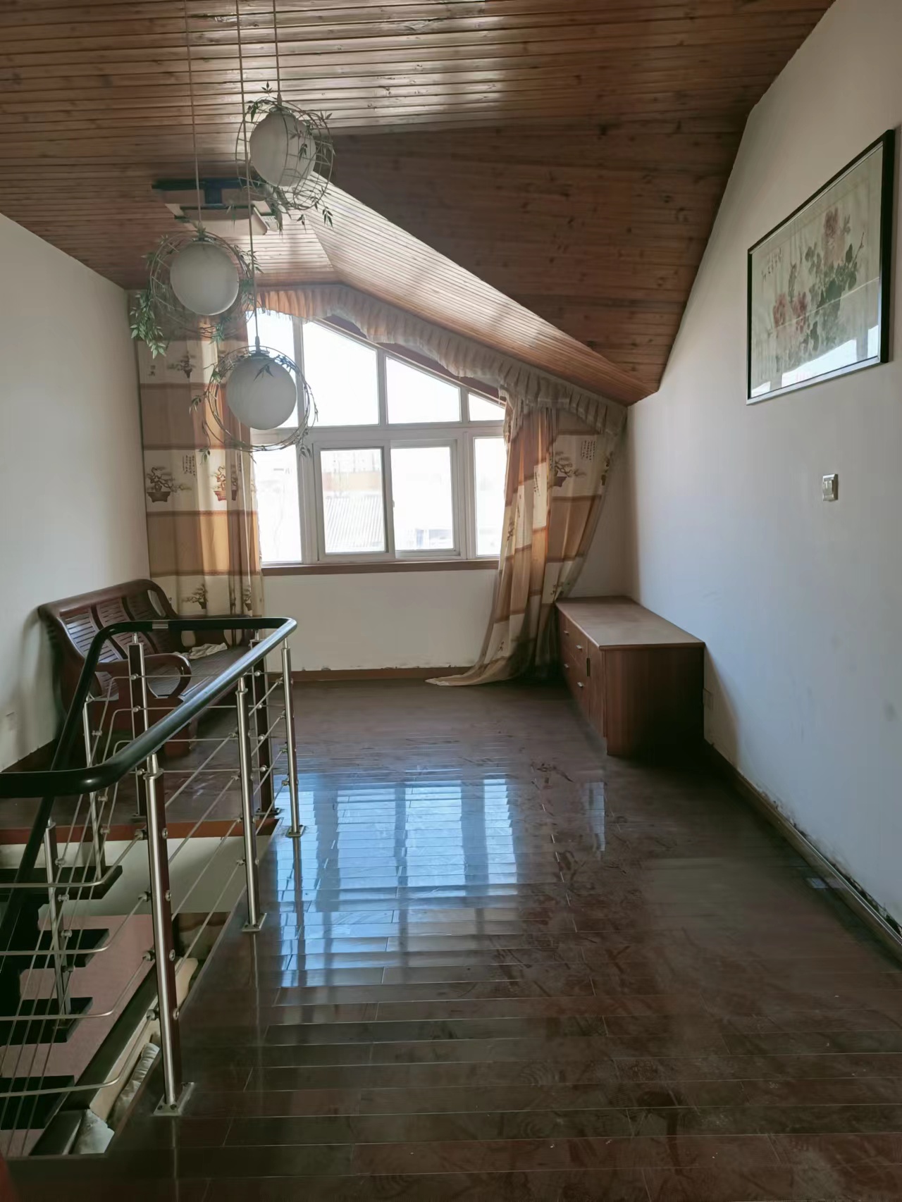 海港新村 3室2厅2卫 84.00m&sup2;