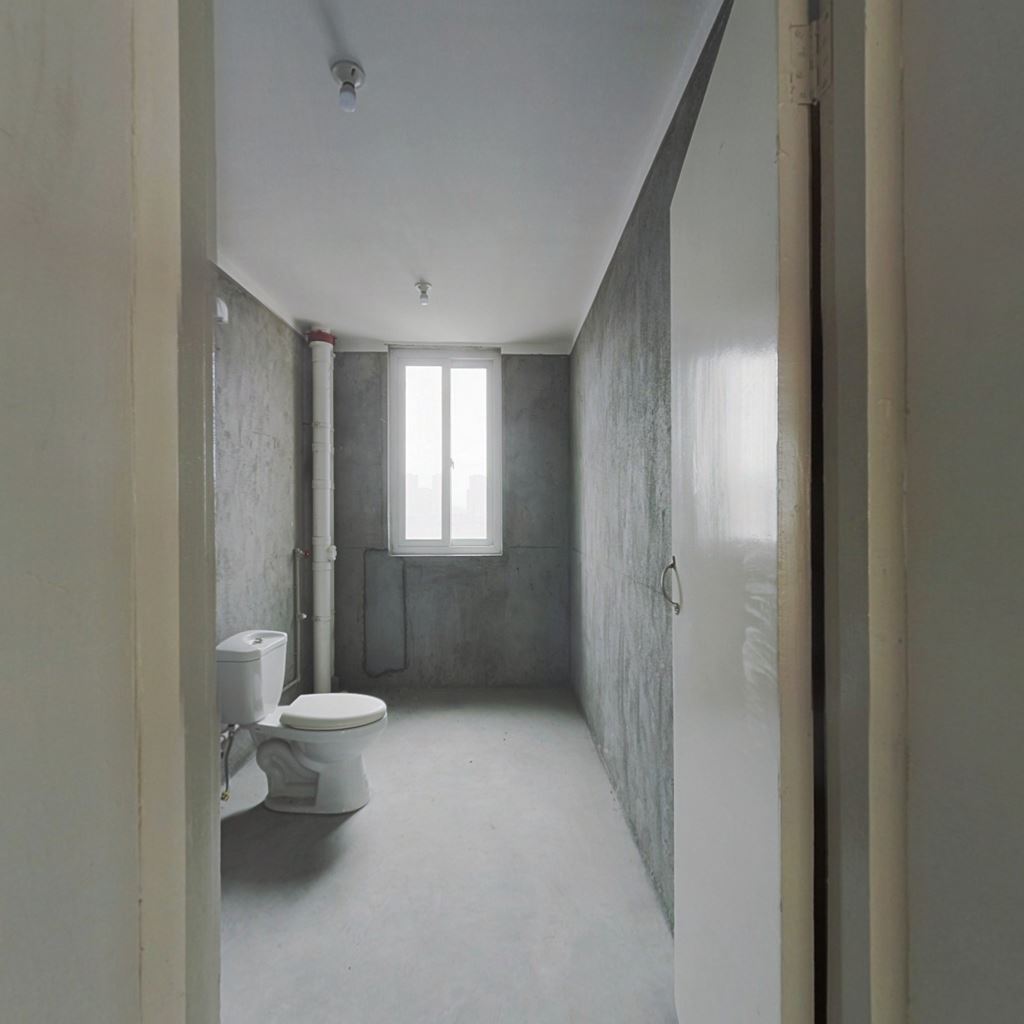 永泰佳园 4室2厅2卫 150m&sup2;
