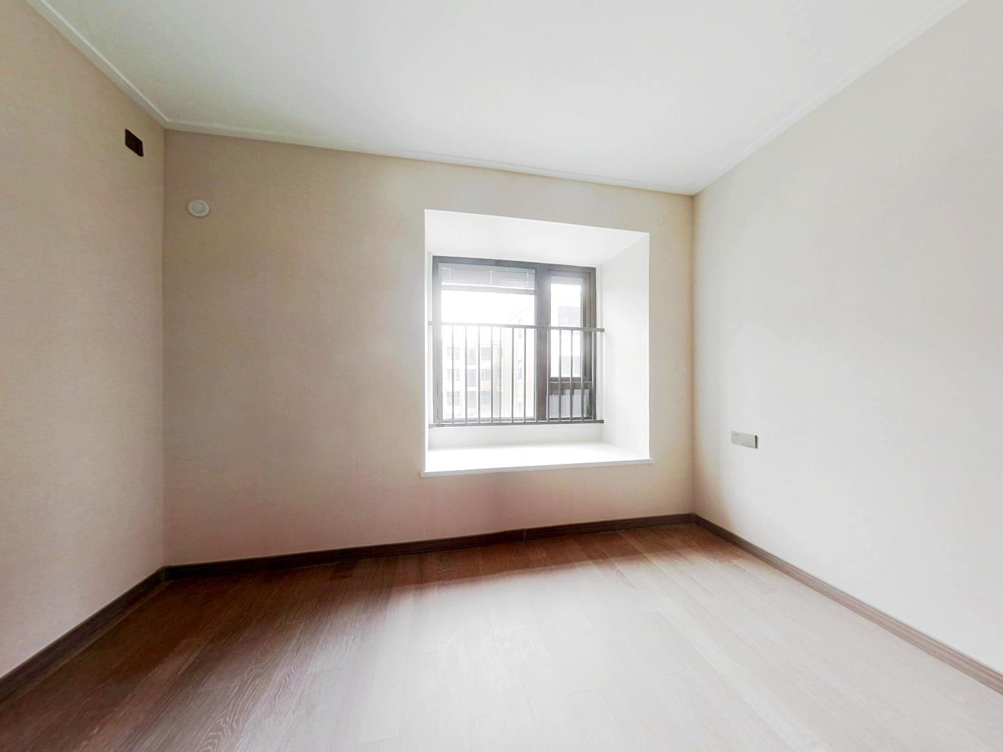 万科白鹭湾 3室2厅2卫 129m&sup2;