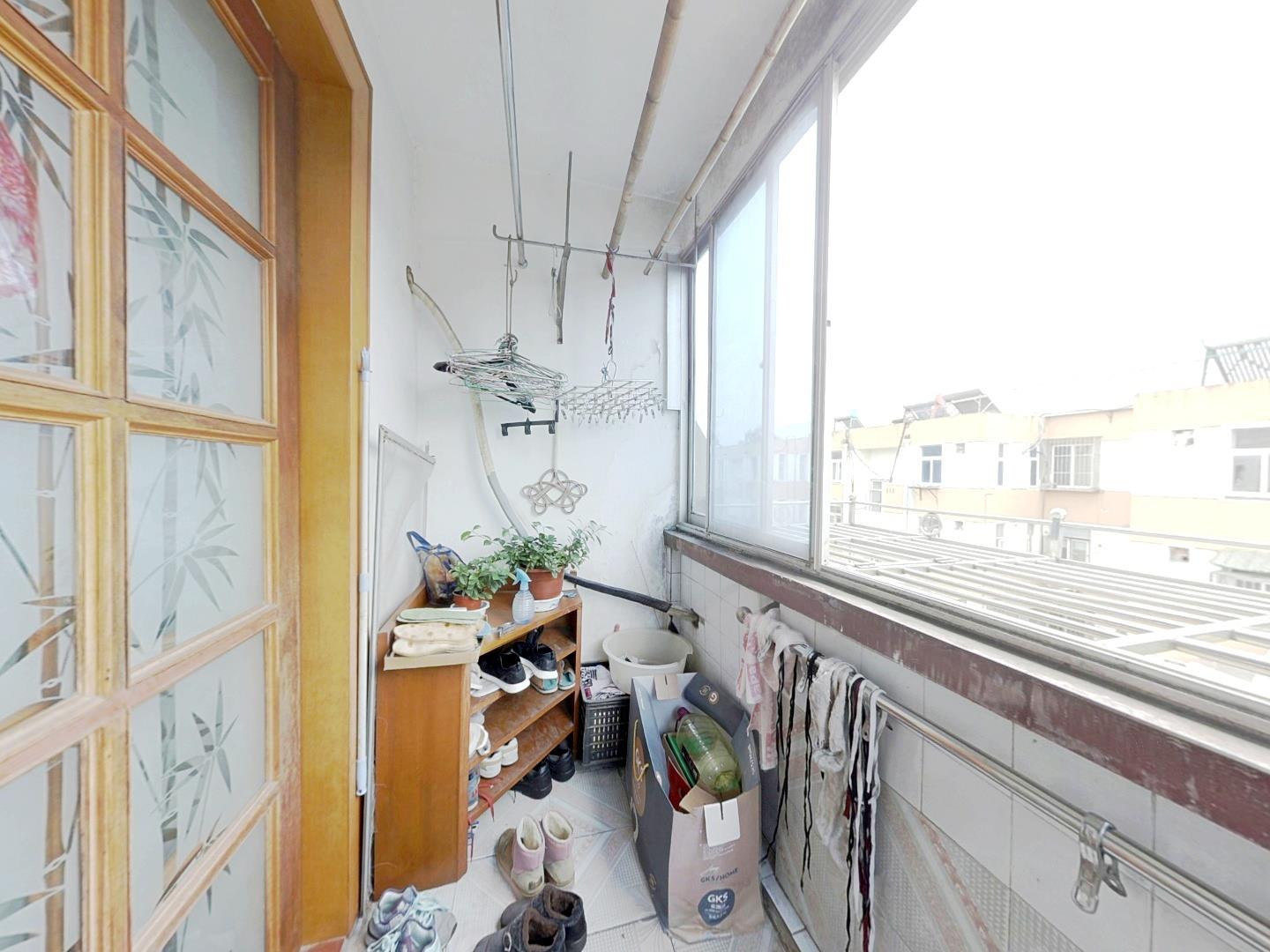 光明东村二期 3室1厅1卫 74.45m&sup2;