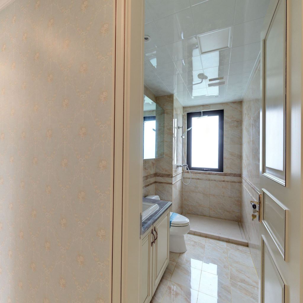 中海铂樾府 4室2厅2卫 141m&sup2;