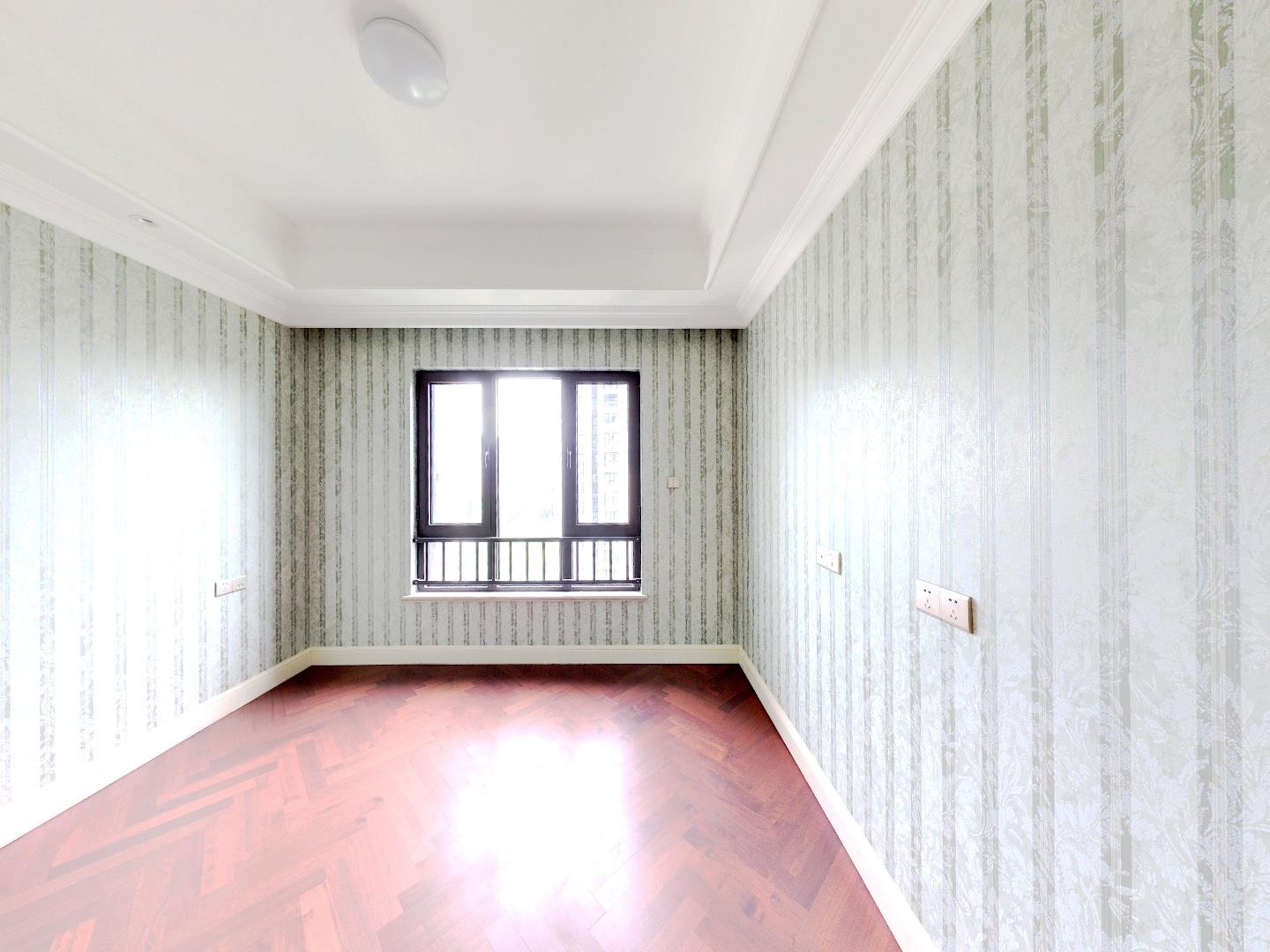 中海铂樾府 4室2厅2卫 141m&sup2;