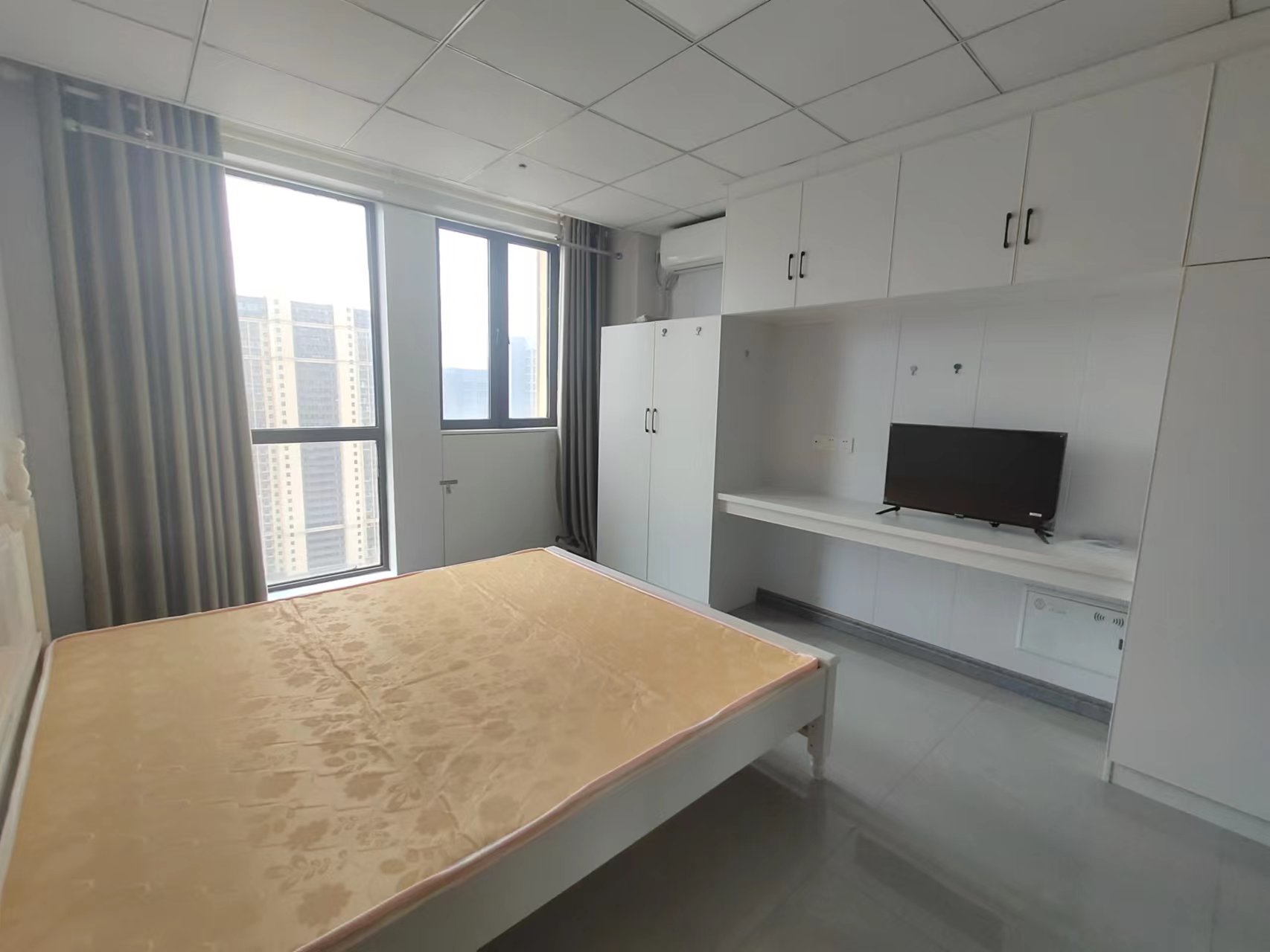 正泰江岸水苑 1室1厅1卫 40m&sup2;