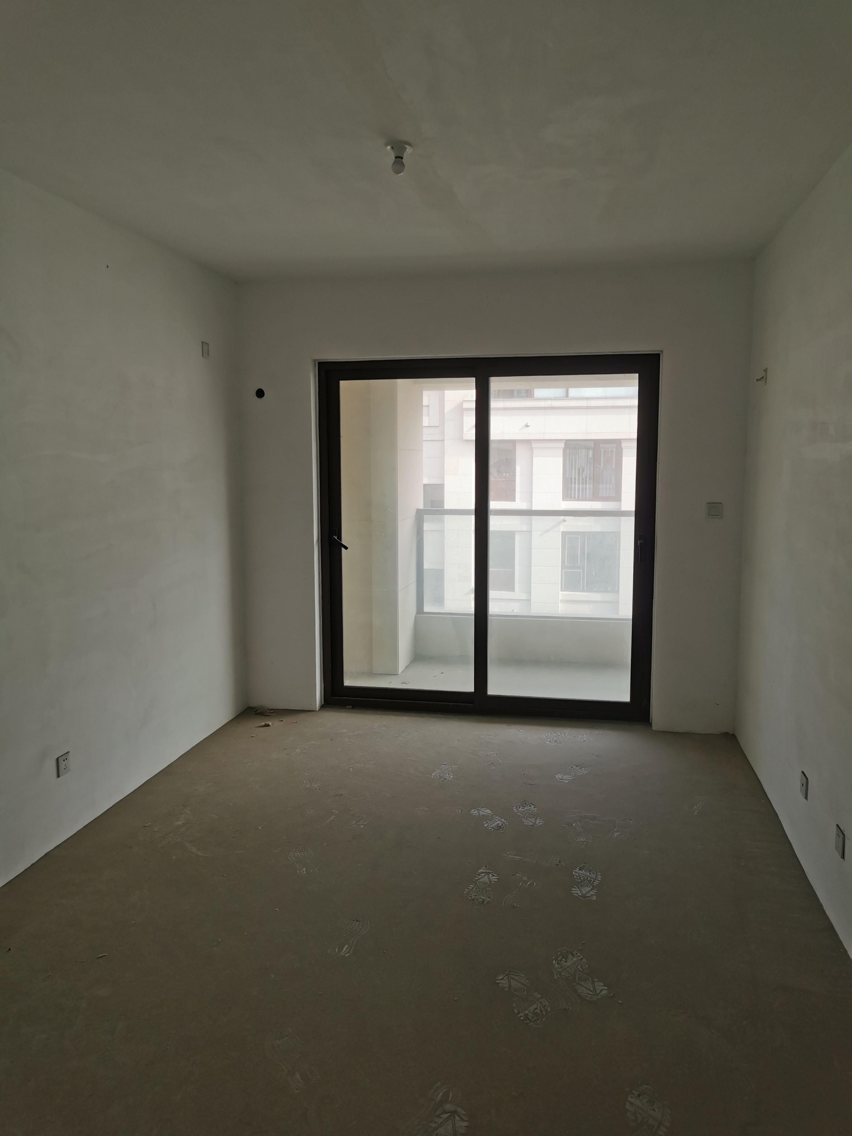 城山隐花苑 5室3厅3卫 210.00m&sup2;