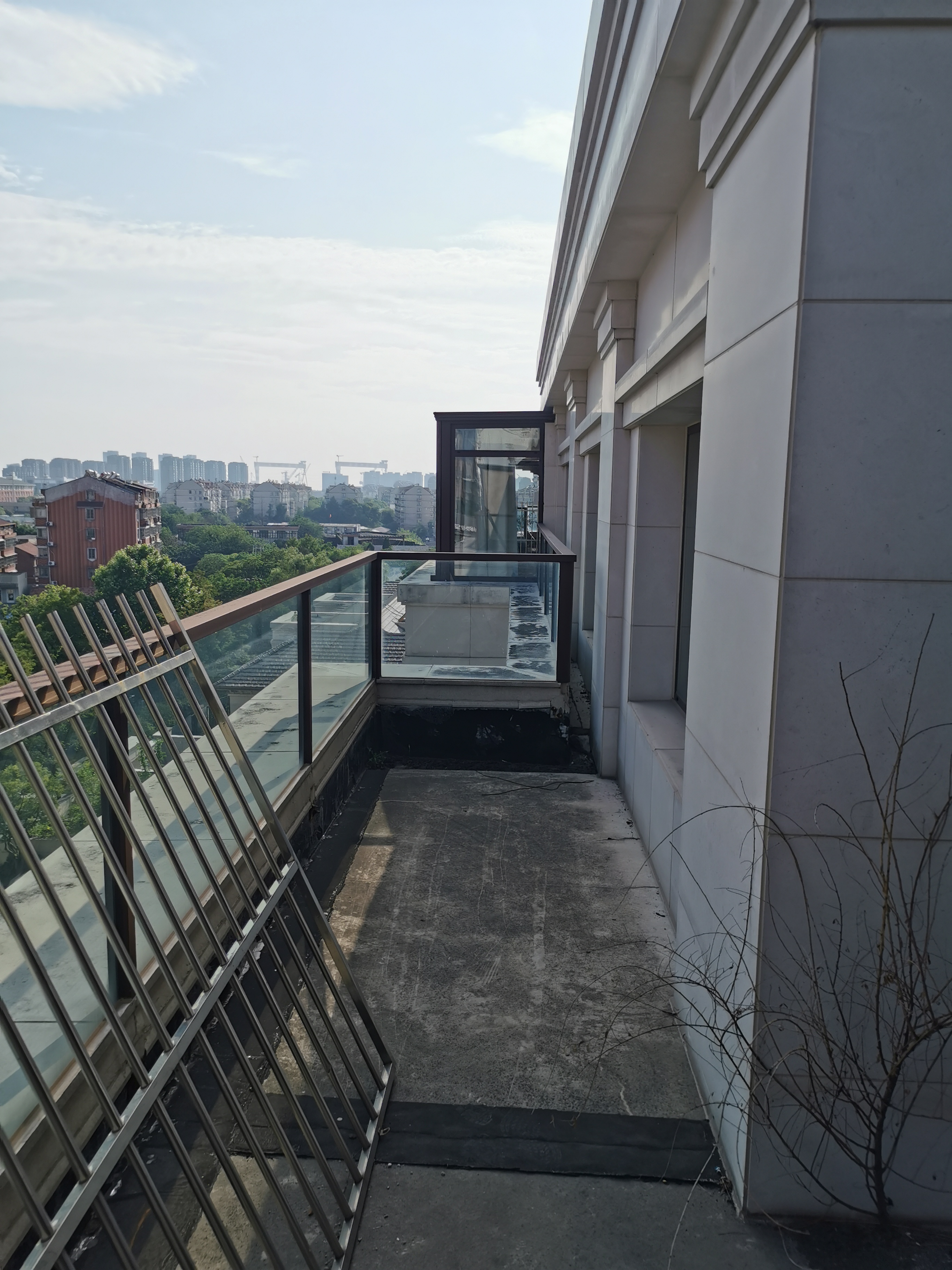 城山隐花苑 5室3厅3卫 210.00m&sup2;