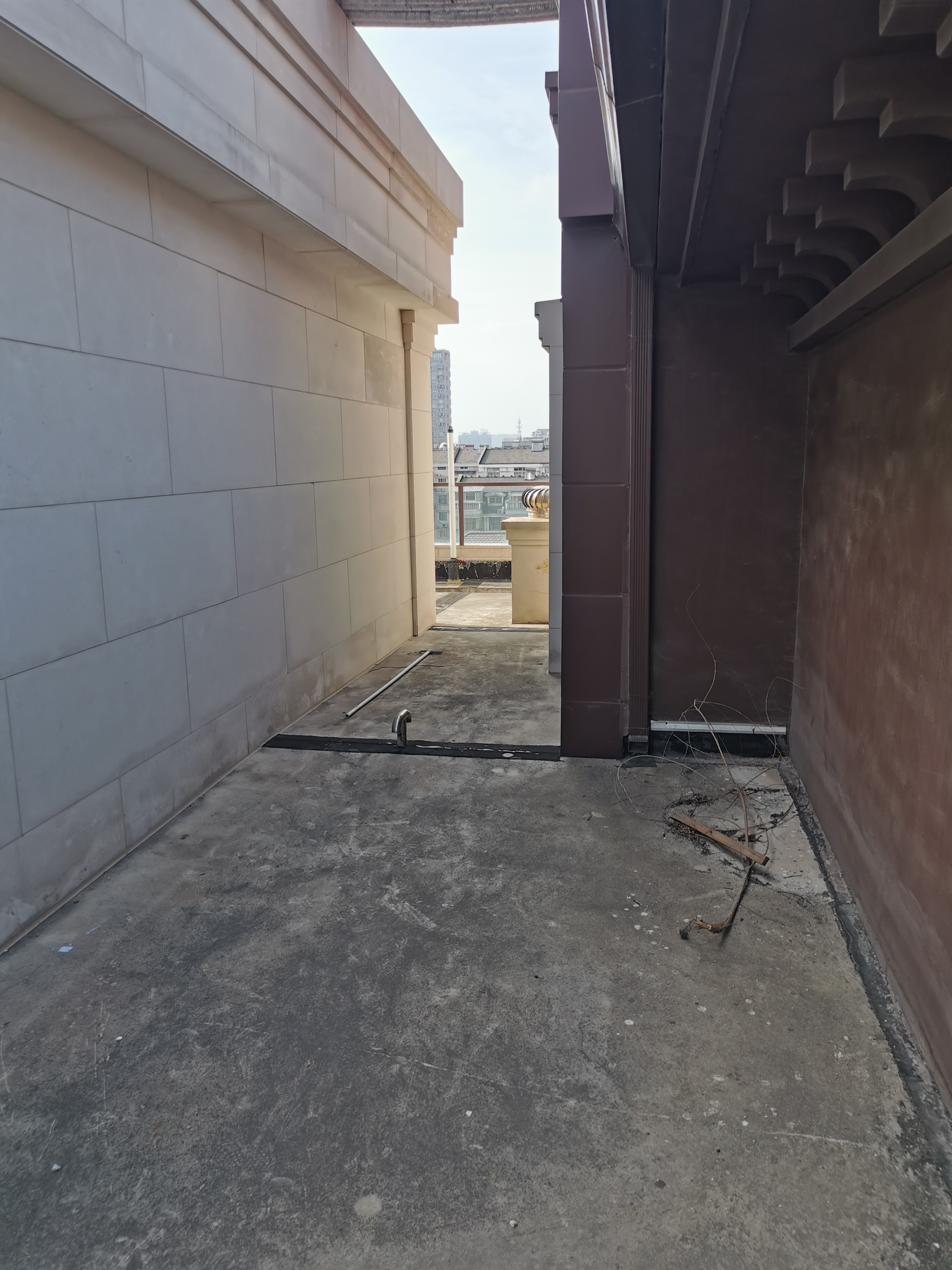 城山隐花苑 5室3厅3卫 210.00m&sup2;