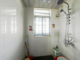 滨河东城 2室2厅1卫 83.00m&sup2;