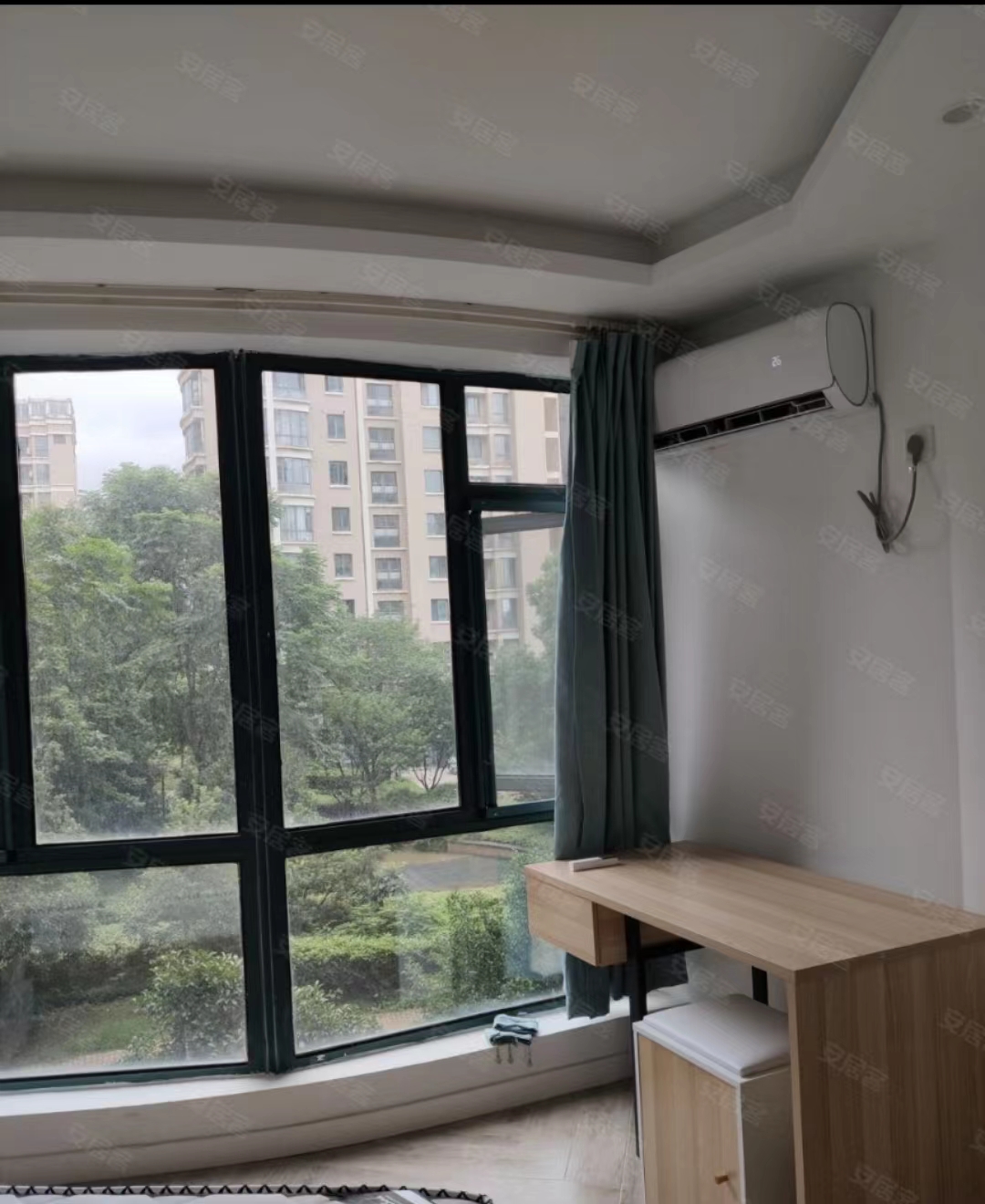 凤凰莱茵苑 1室1厅1卫 45m&sup2;